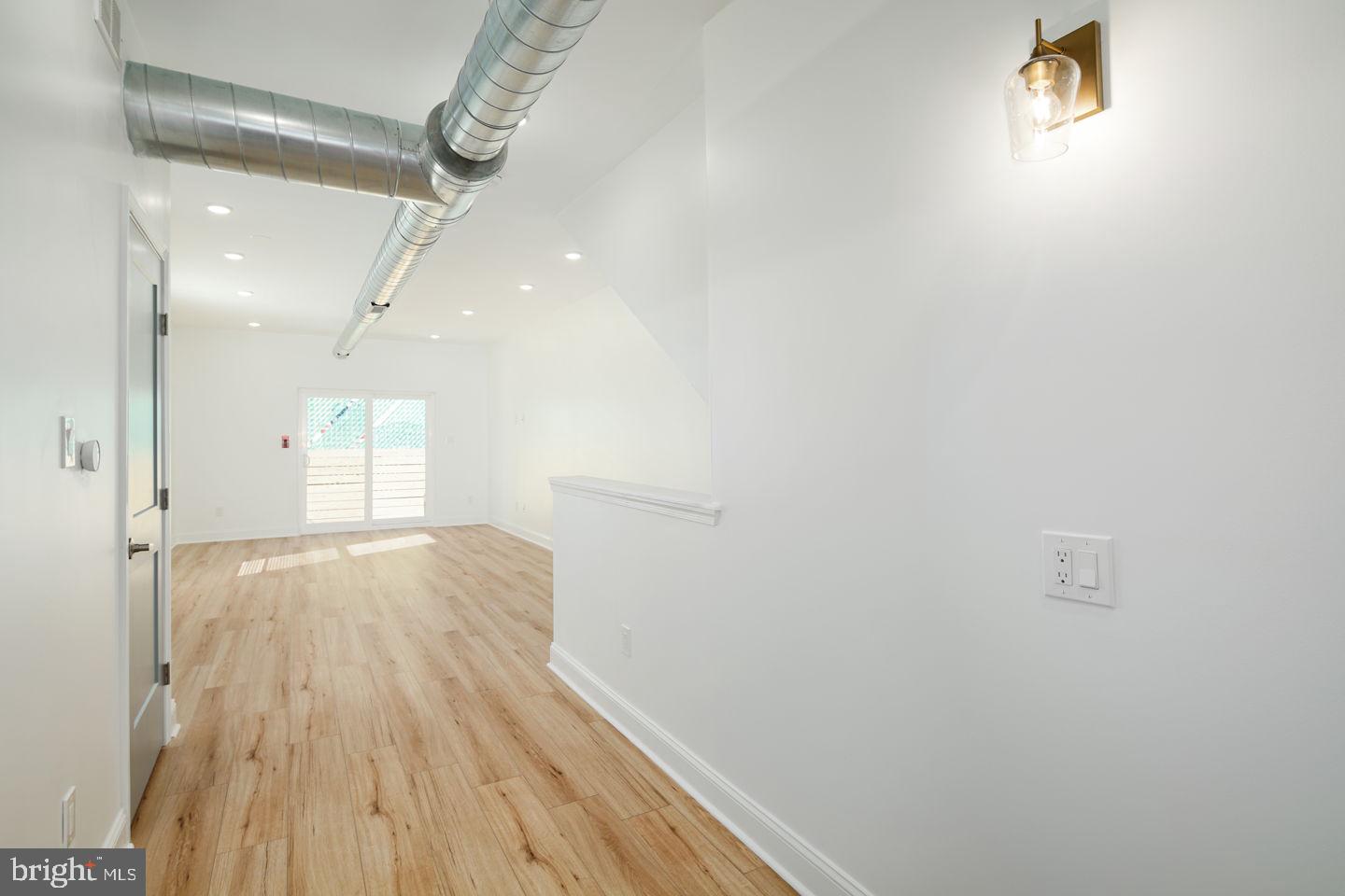 FRANCISVILLE - Residential Lease