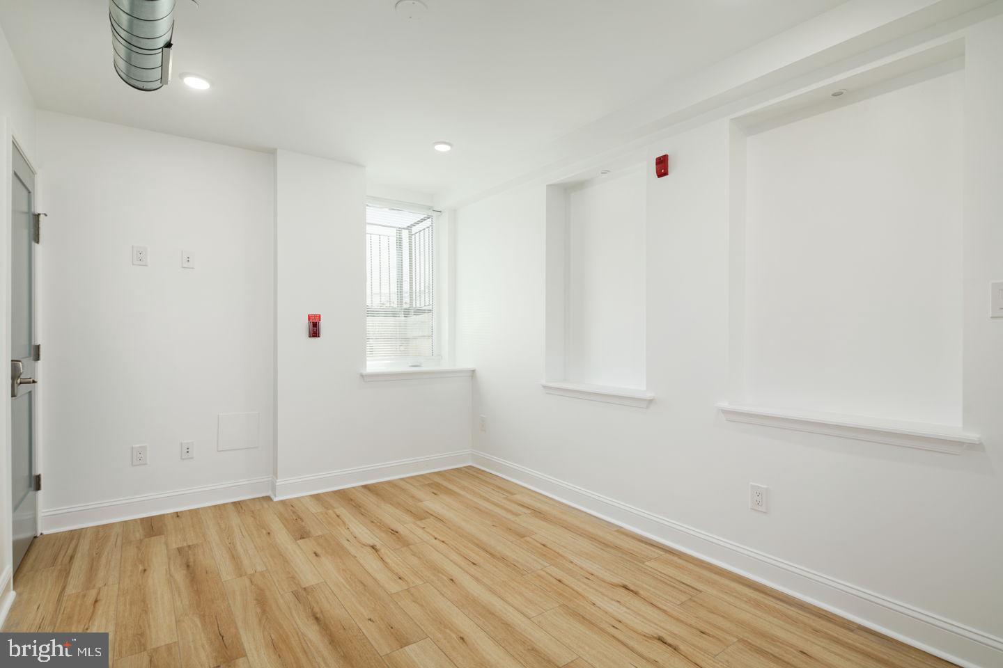 FRANCISVILLE - Residential Lease