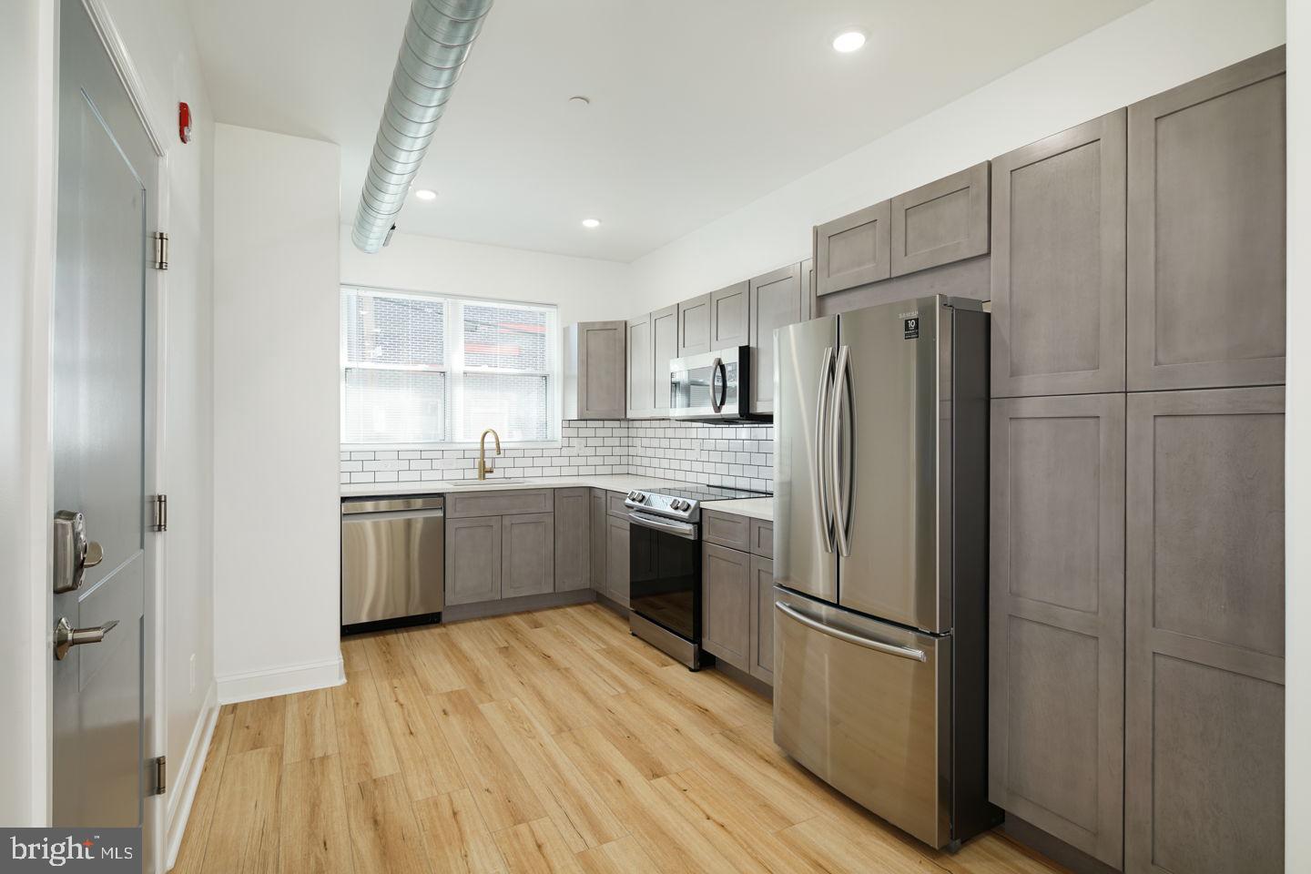 FRANCISVILLE - Residential Lease