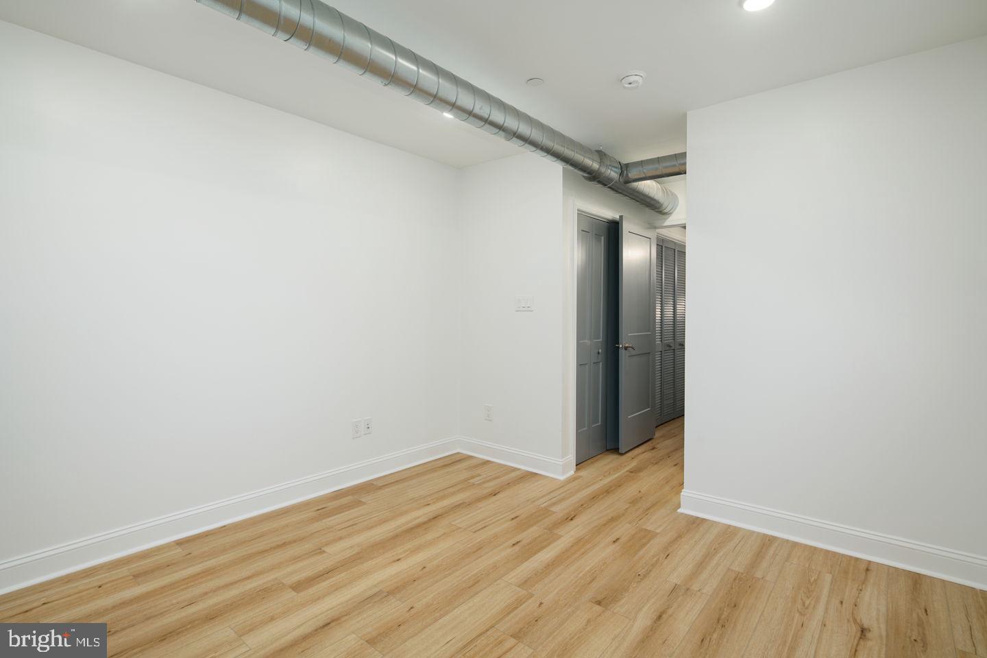 FRANCISVILLE - Residential Lease