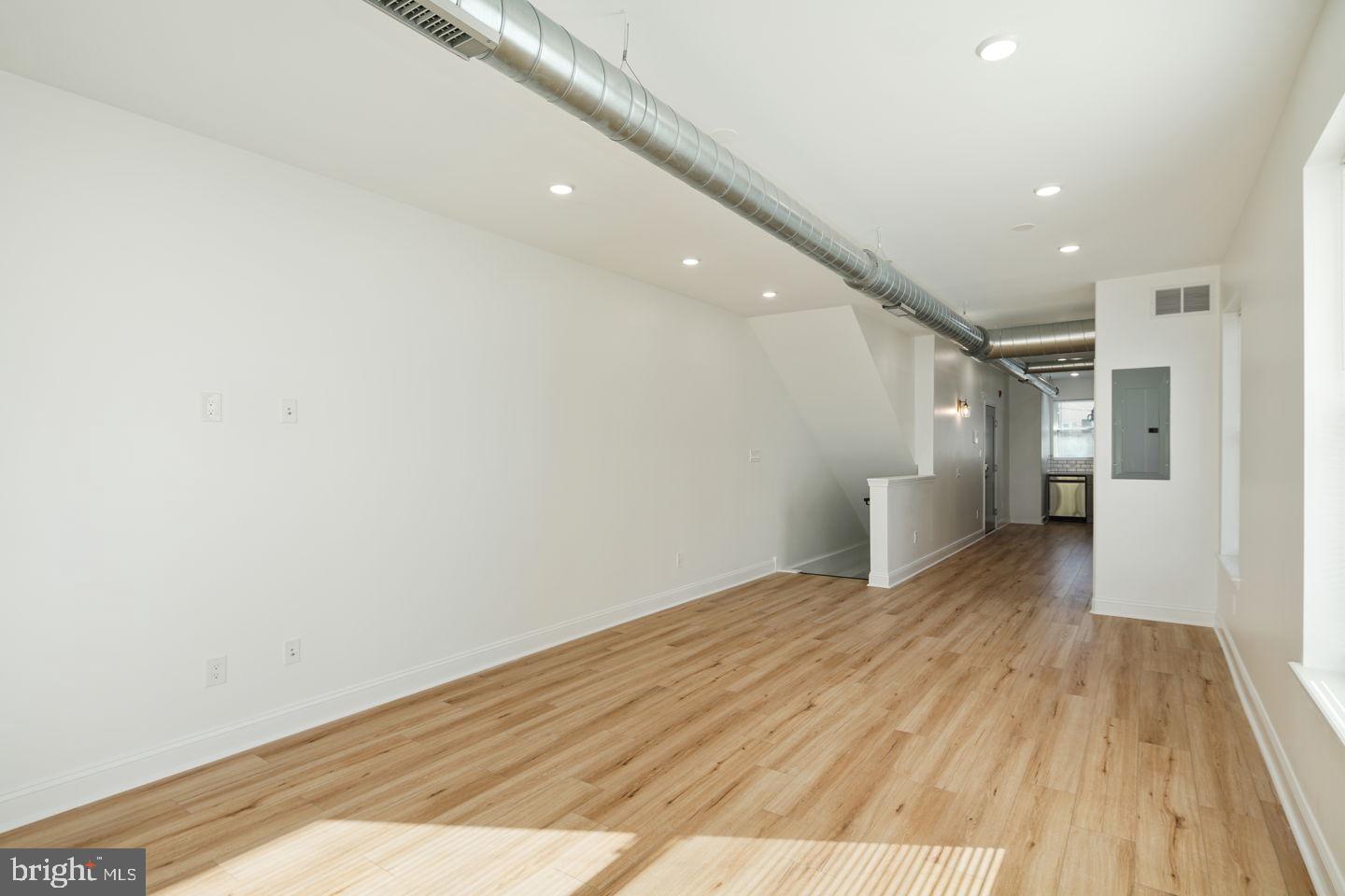 FRANCISVILLE - Residential Lease