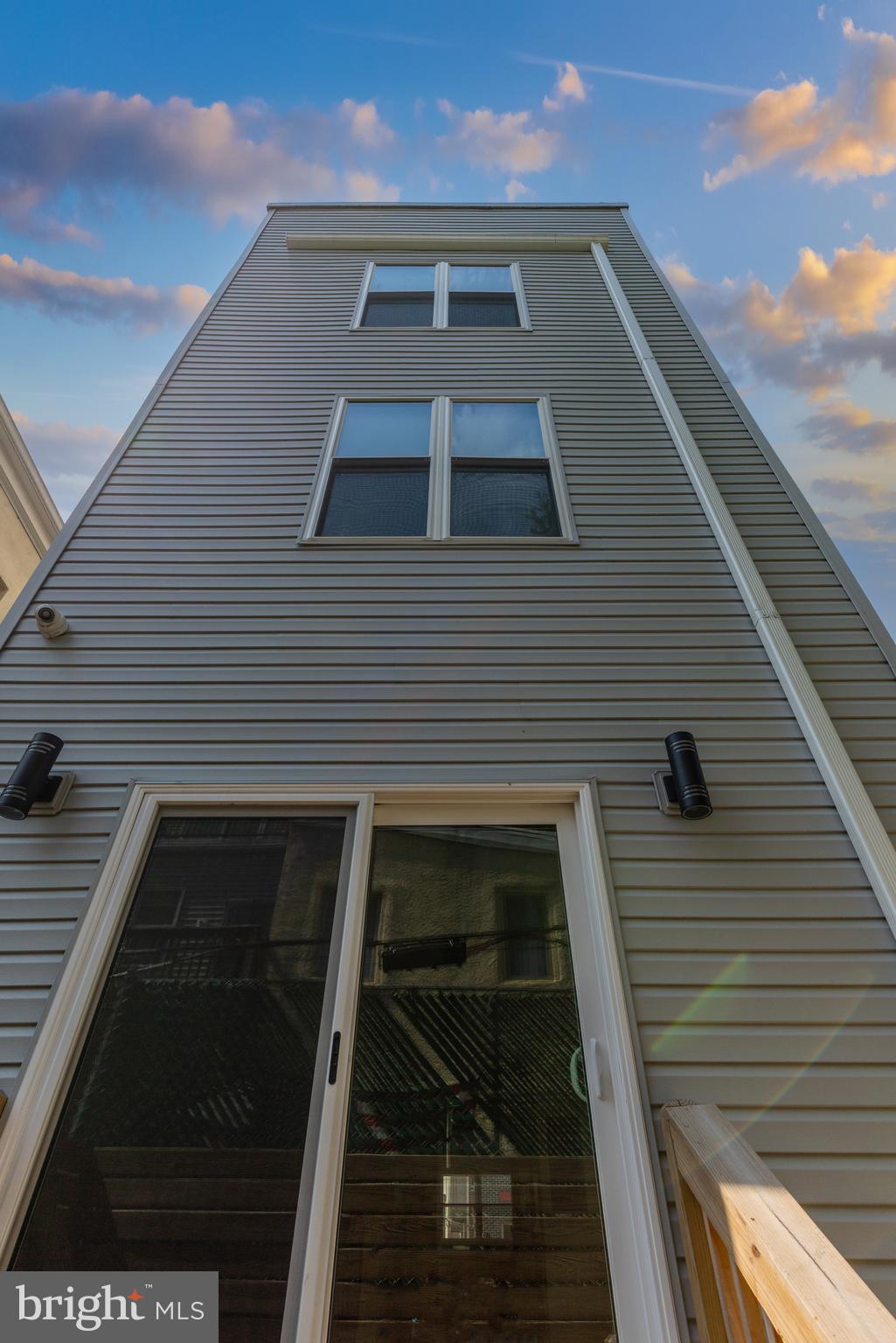 FRANCISVILLE - Residential Lease