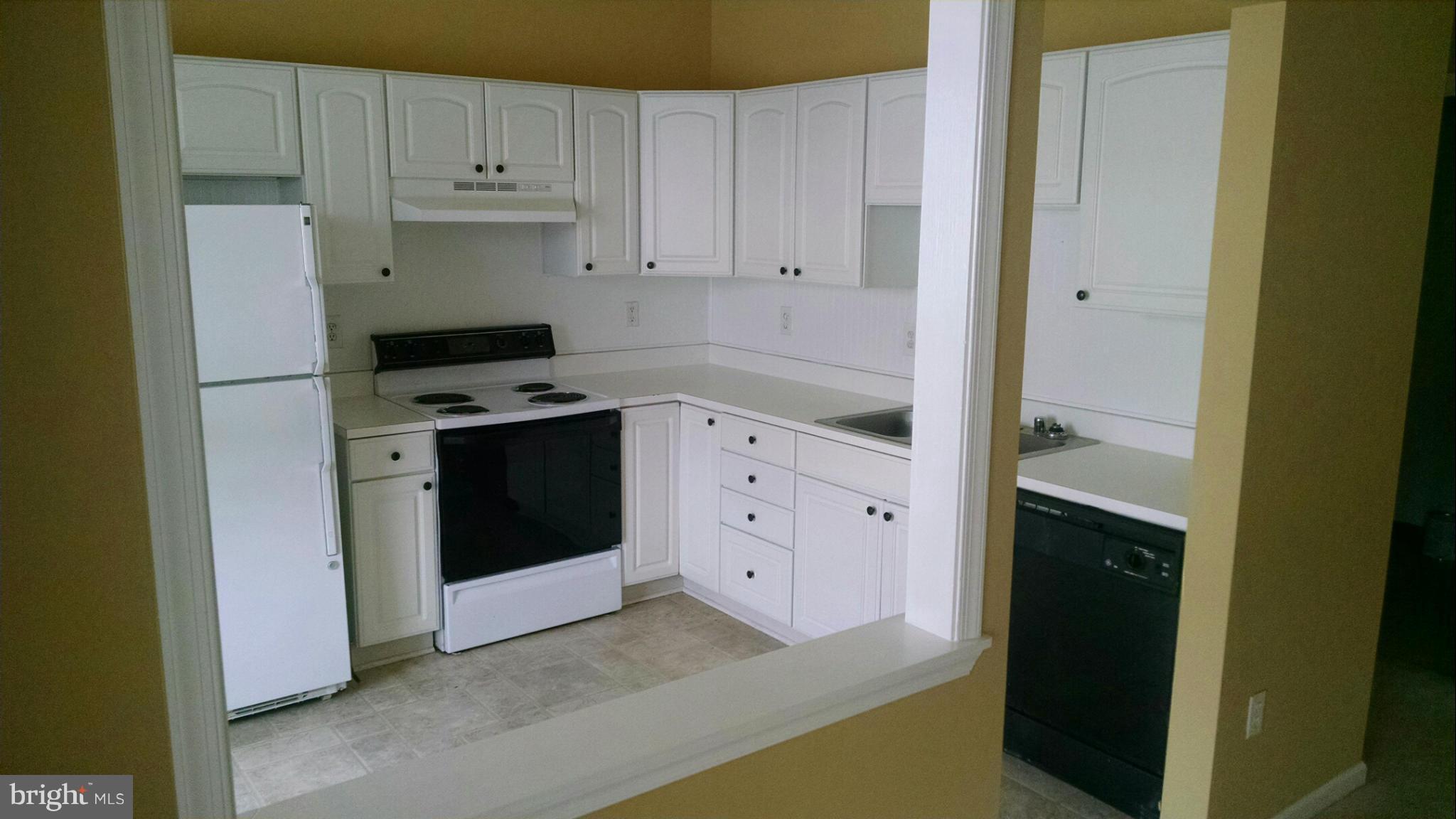 PINEY ORCHARD - Residential Lease