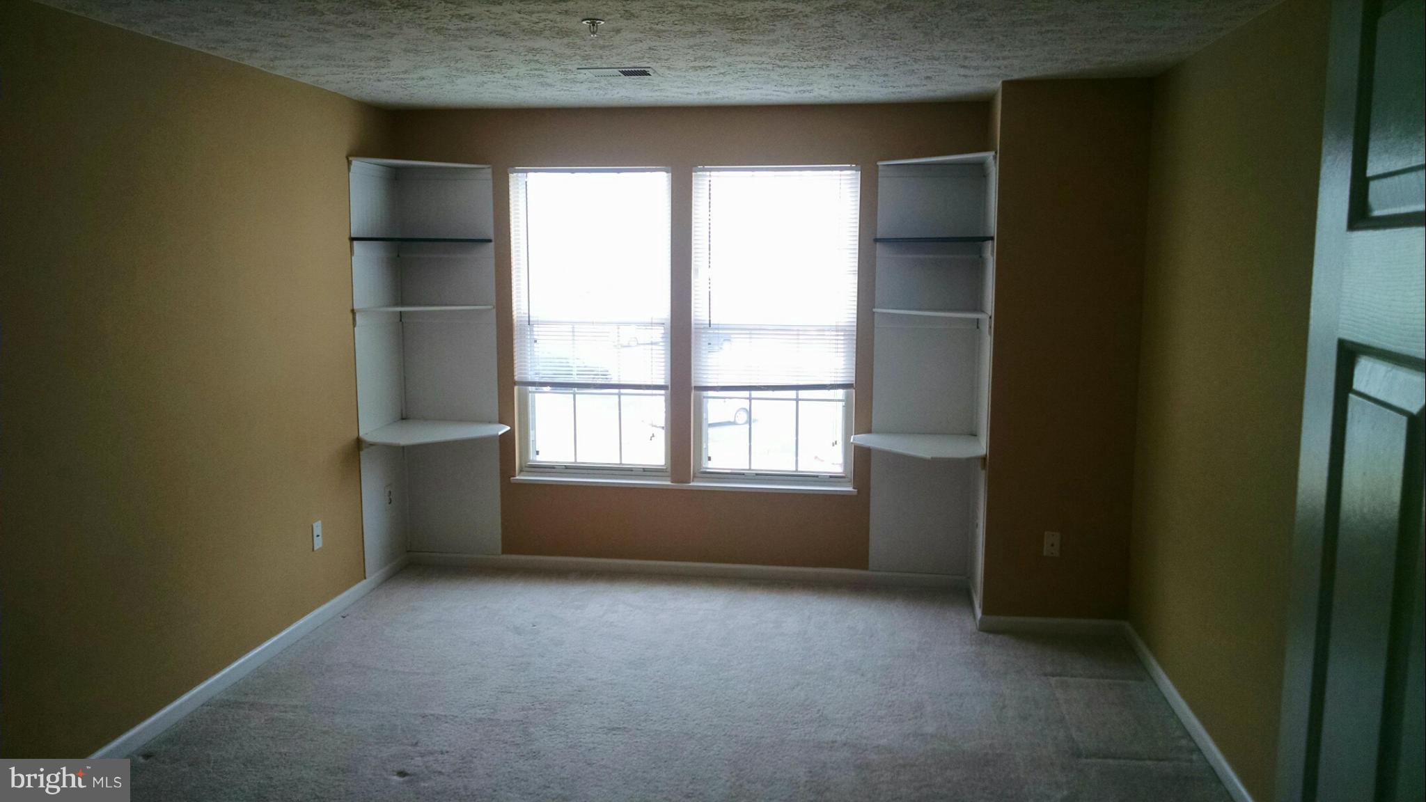 PINEY ORCHARD - Residential Lease