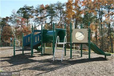 PINEY ORCHARD - Residential Lease