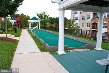 PINEY ORCHARD - Residential Lease