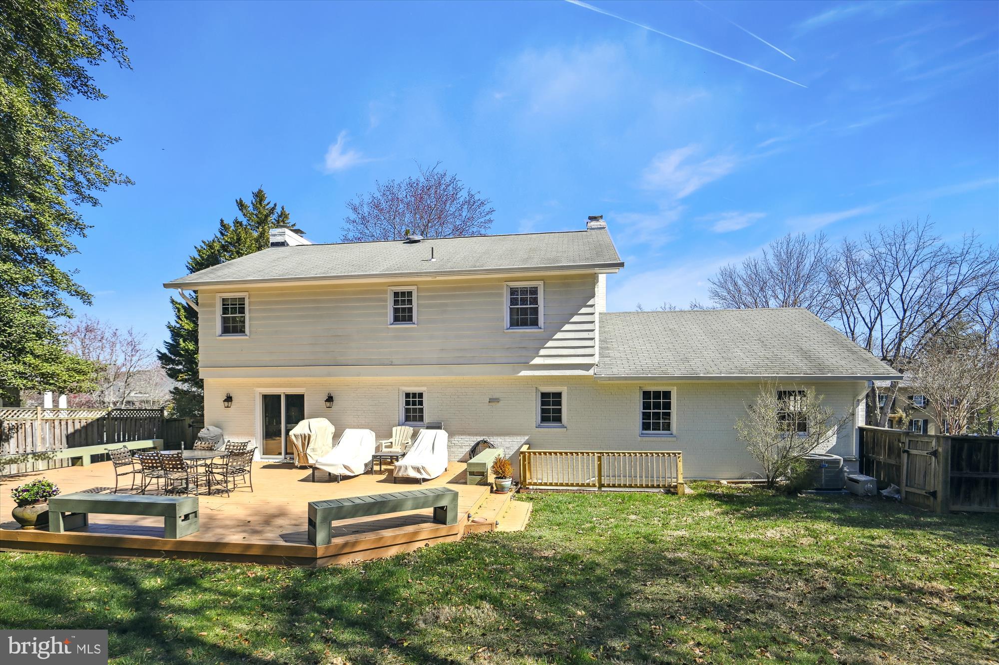 CHESTERBROOK WOODS - Residential