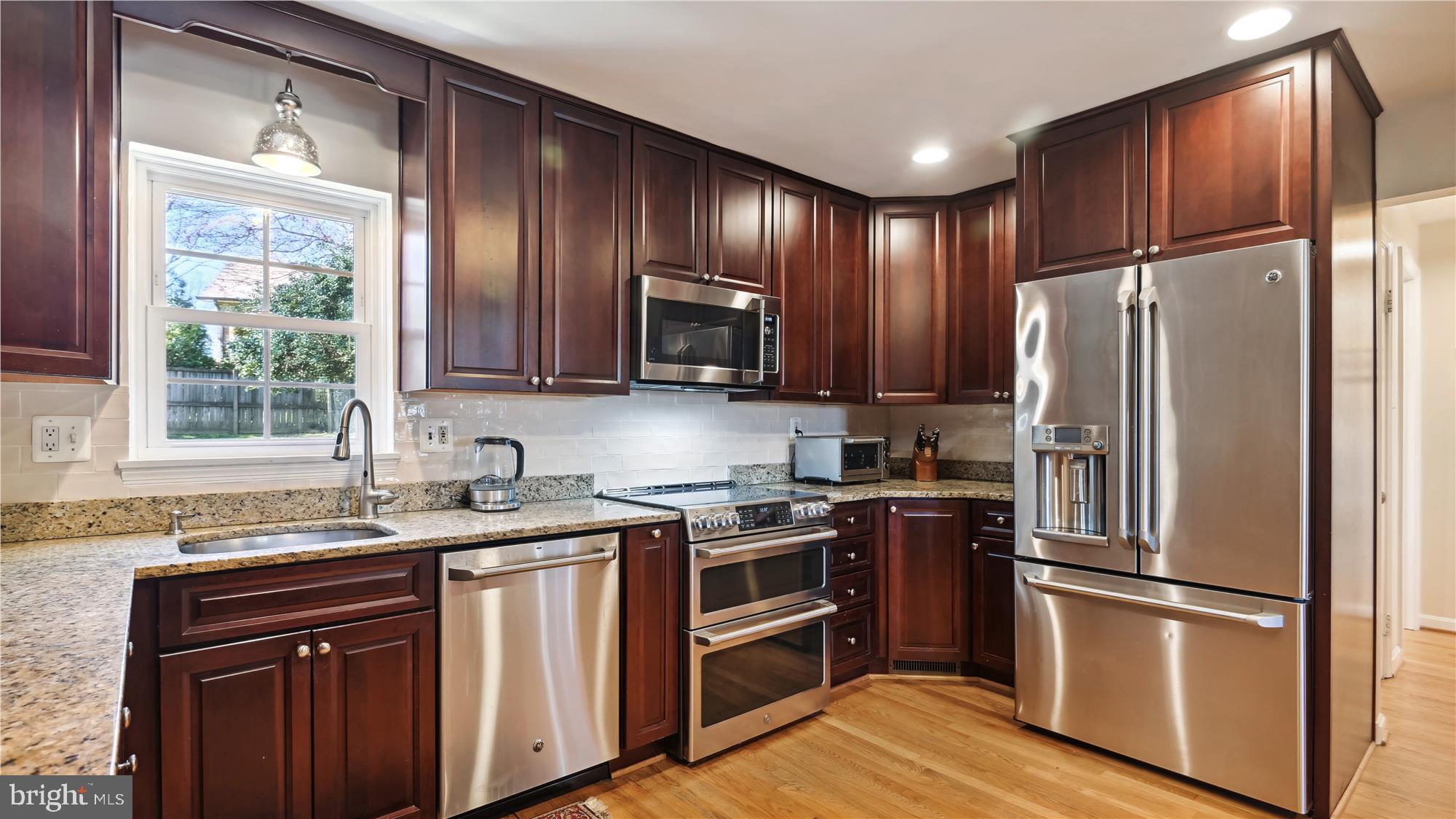 CHESTERBROOK WOODS - Residential