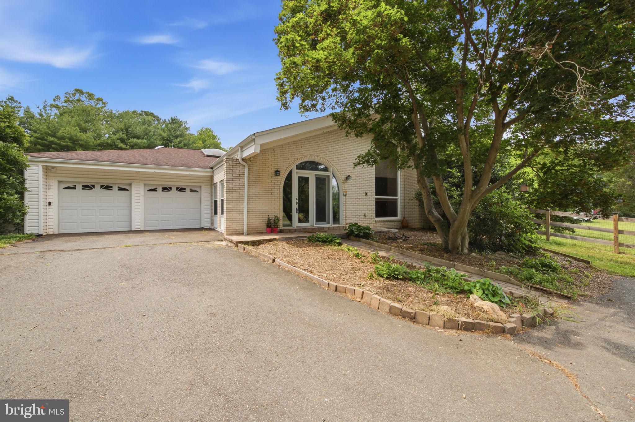 10108 BAILEYSBURG LANE