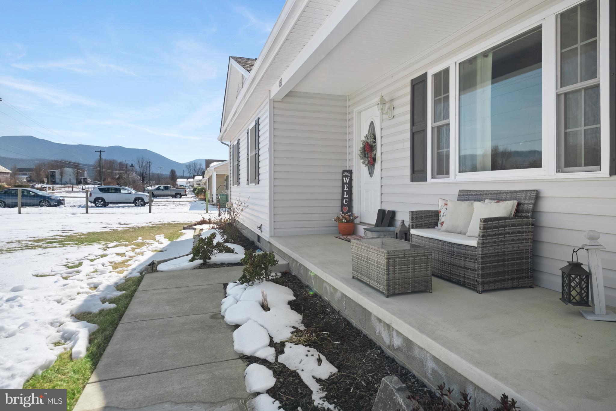 CREEKSIDE - Residential