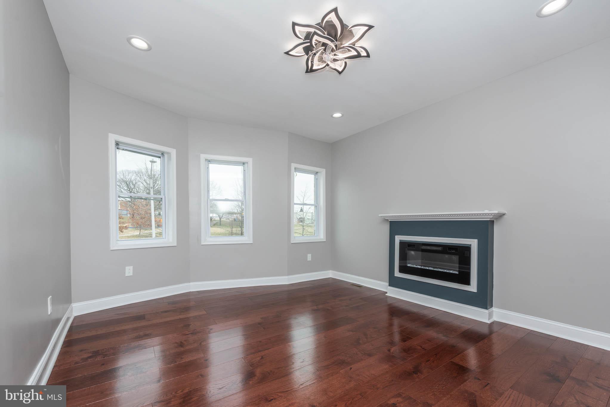 OLIVER - Residential