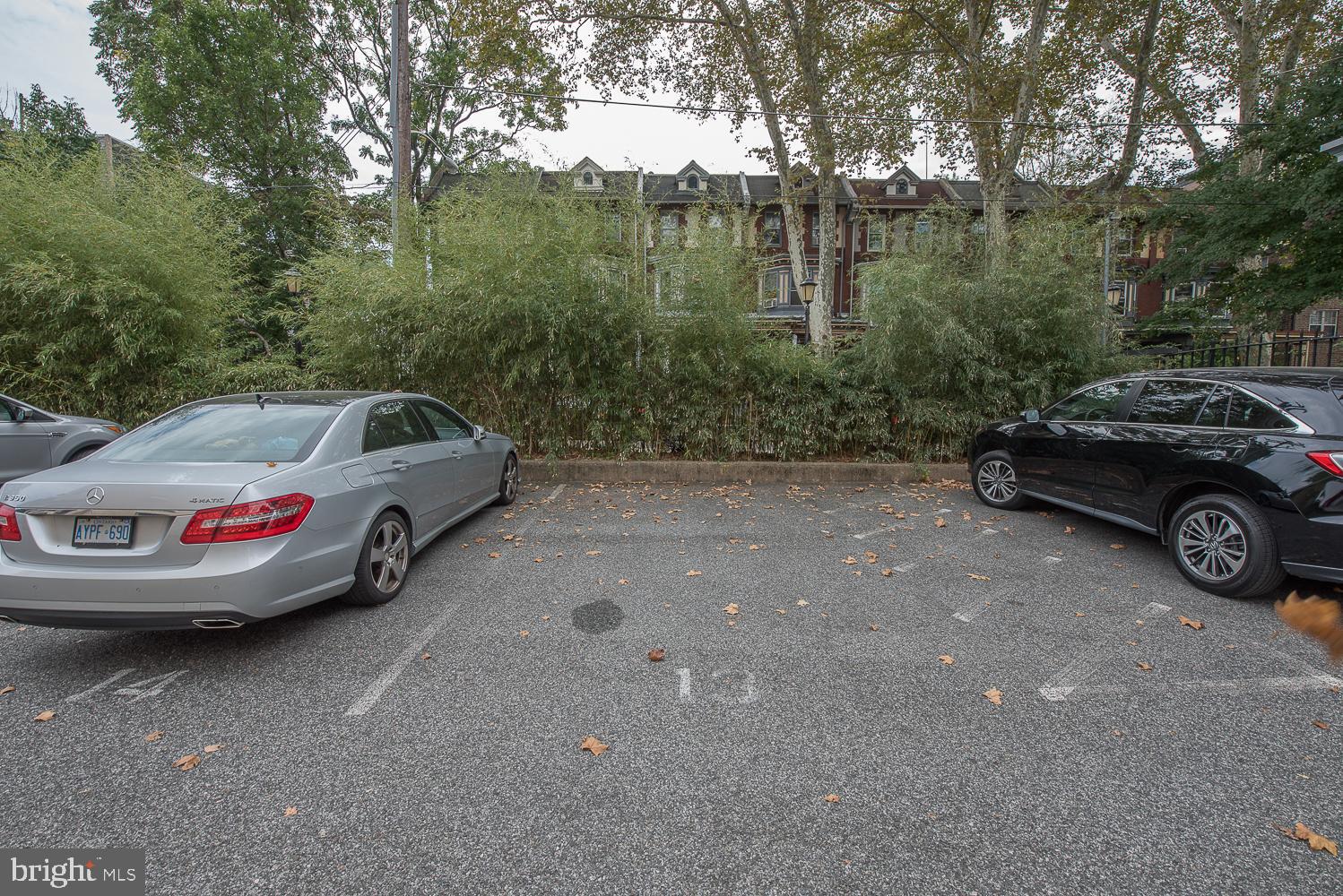 UNIVERSITY CITY - Residential