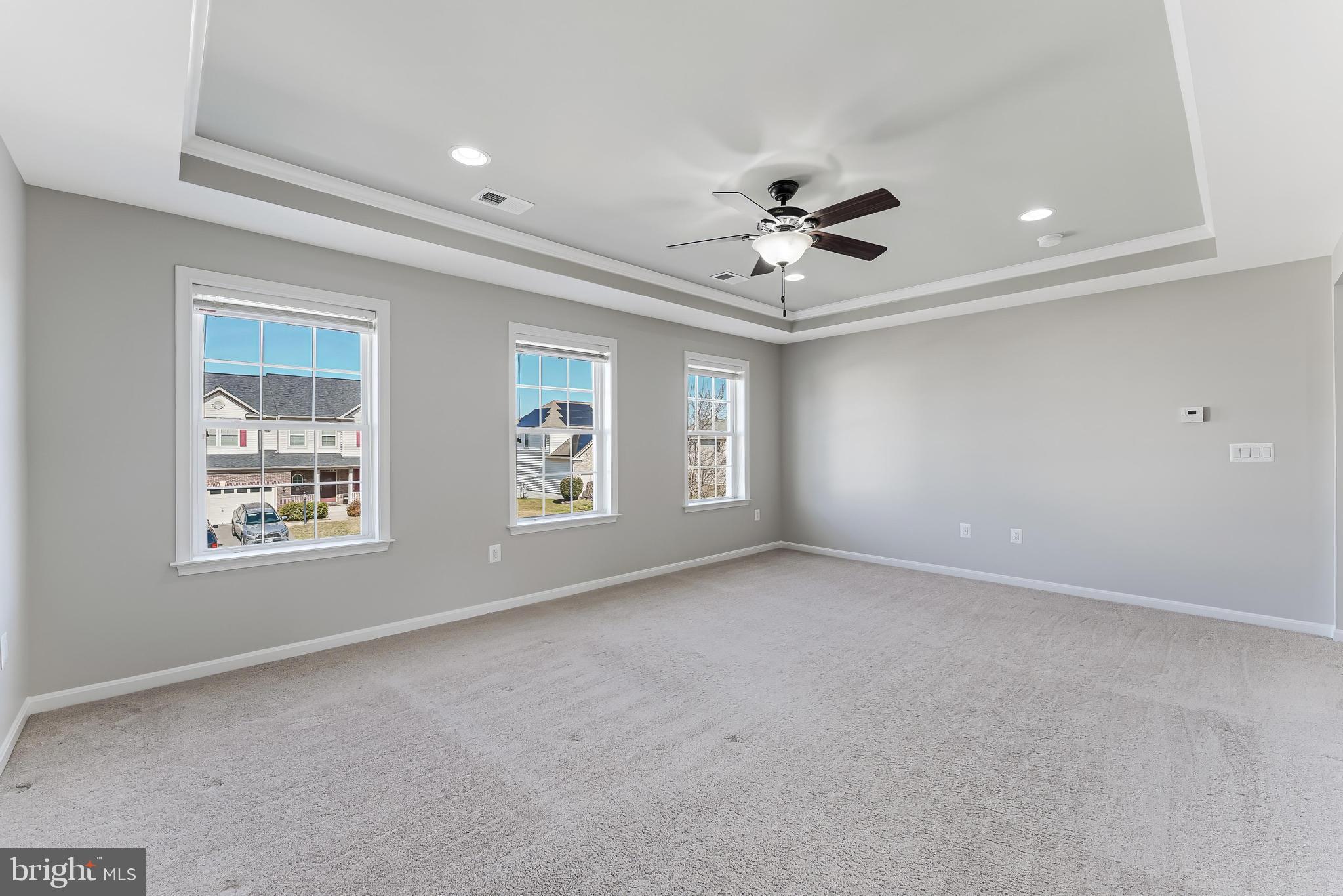 STONEWALL MANOR - Residential