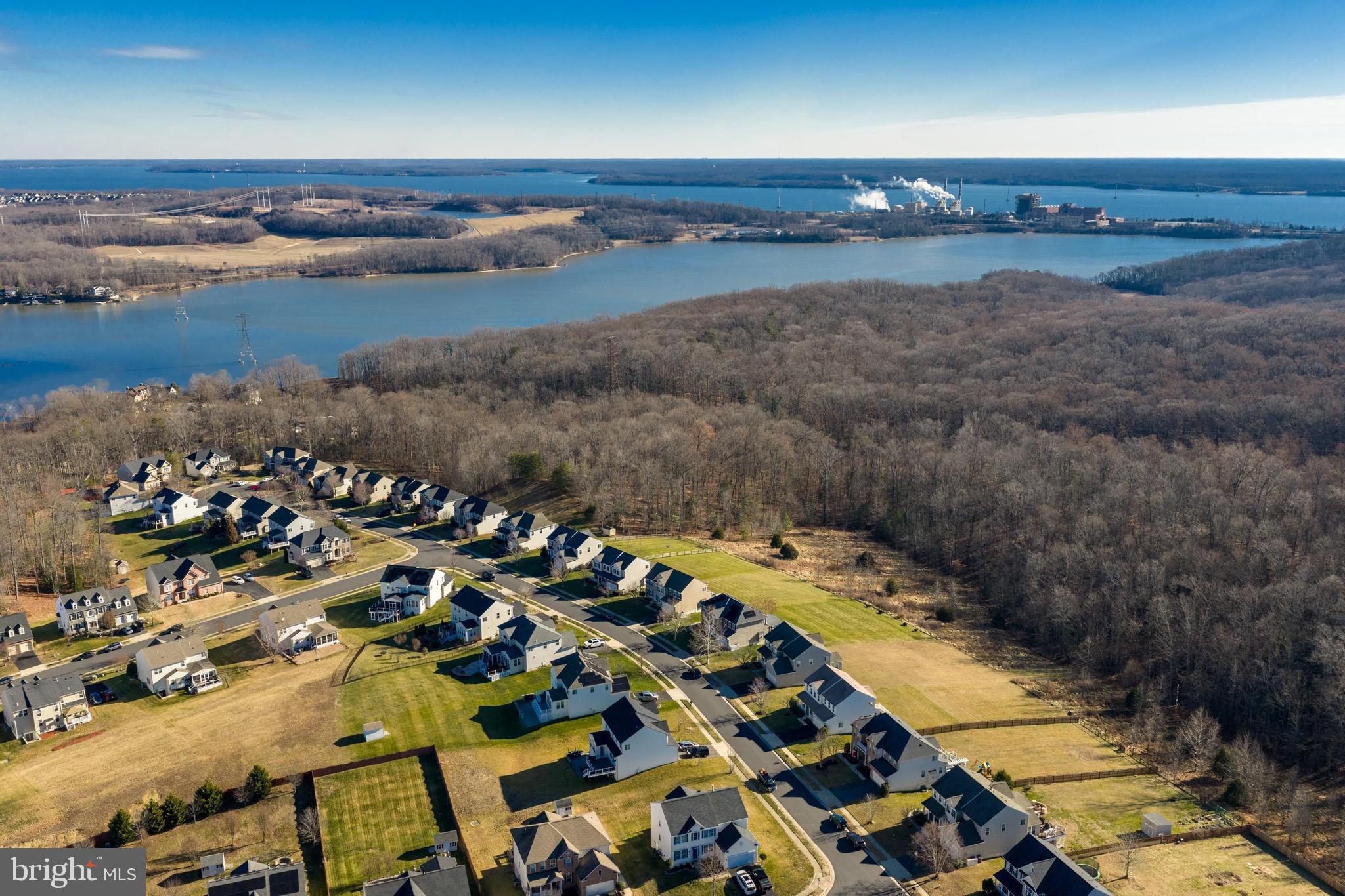 STONEWALL MANOR - Residential