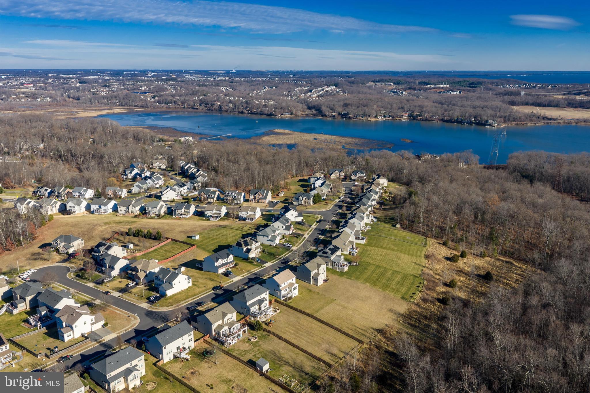 STONEWALL MANOR - Residential