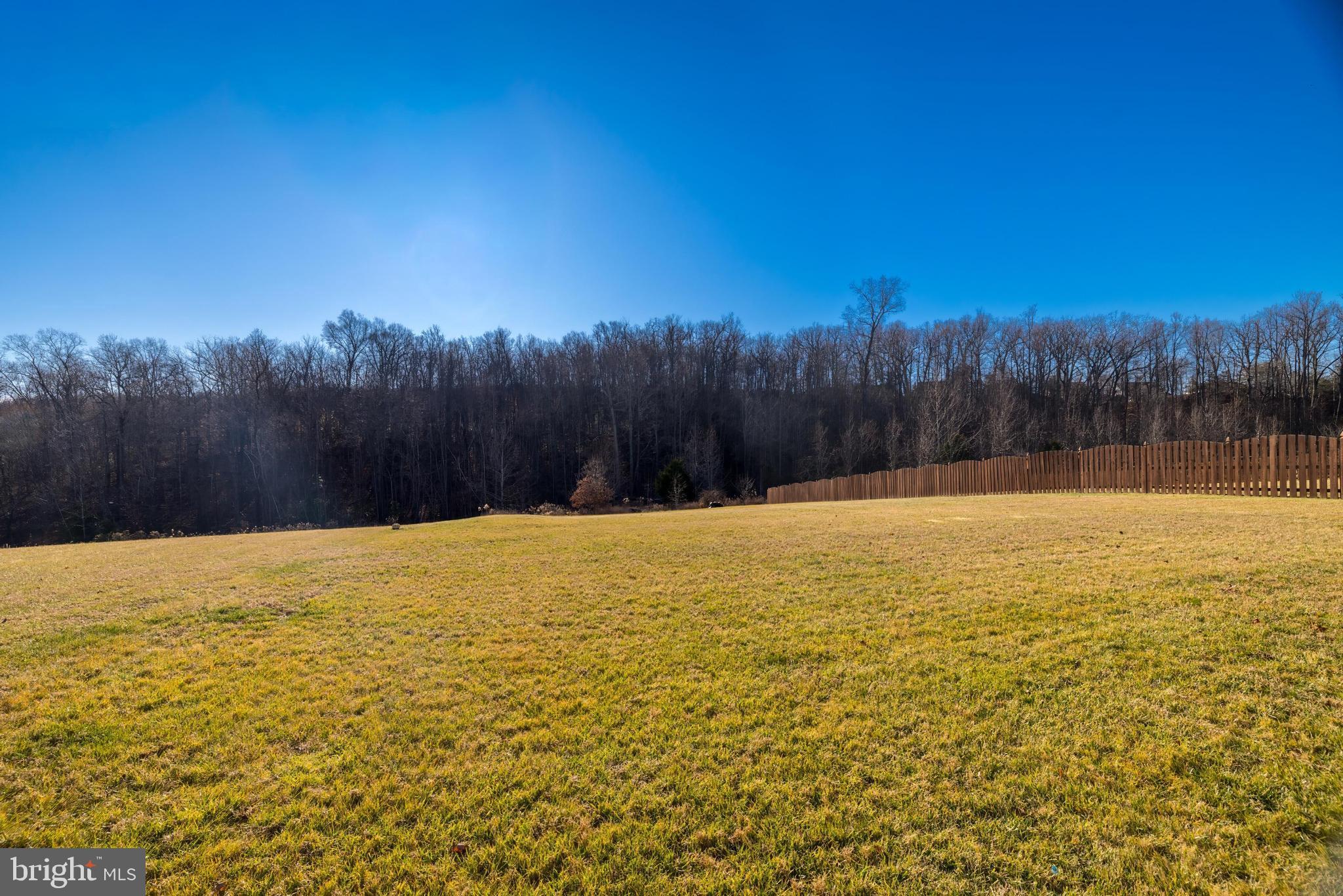 STONEWALL MANOR - Residential