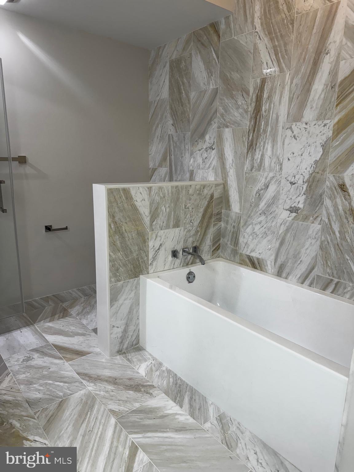 OLD CITY - Residential