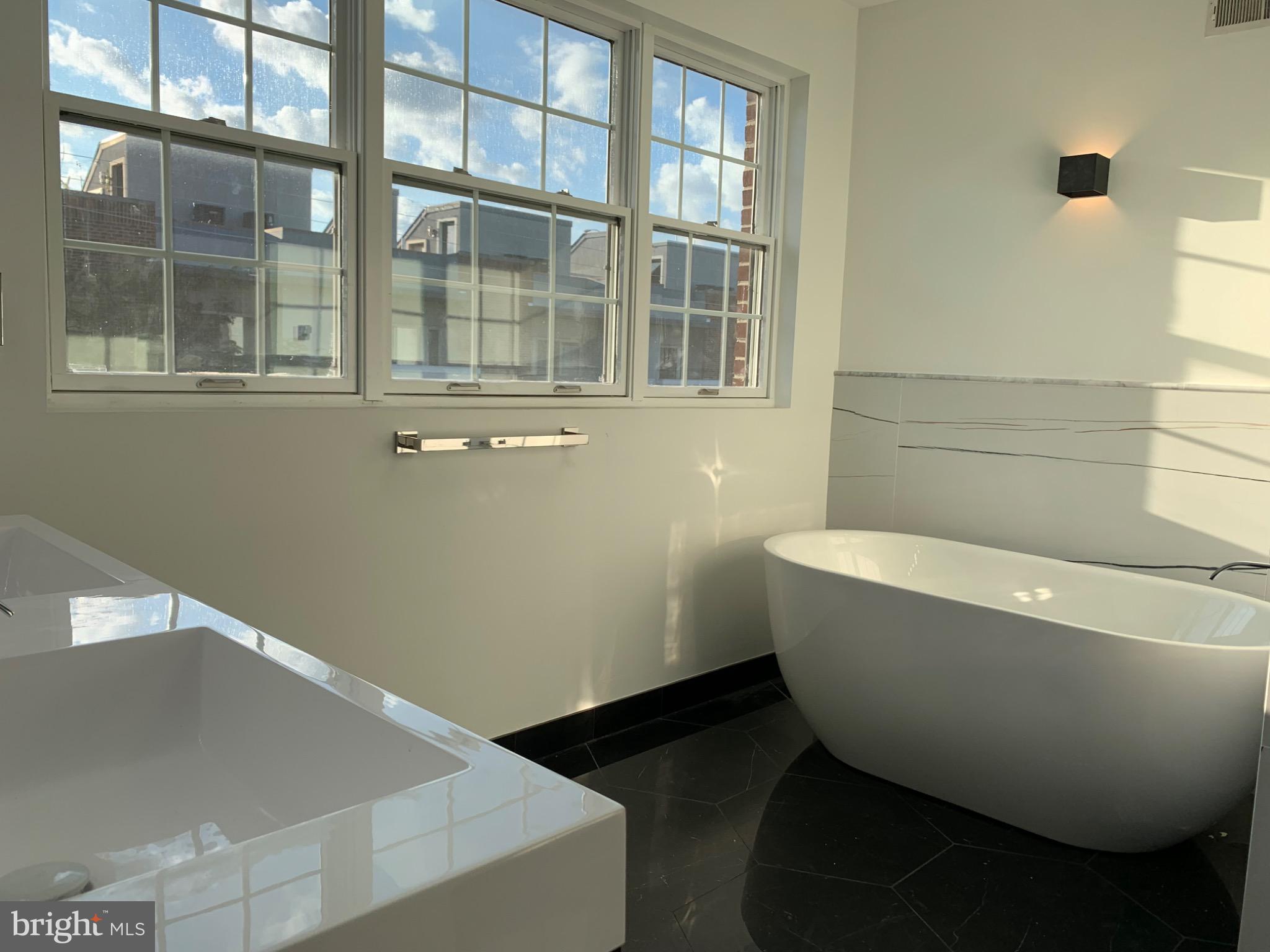 OLD CITY - Residential