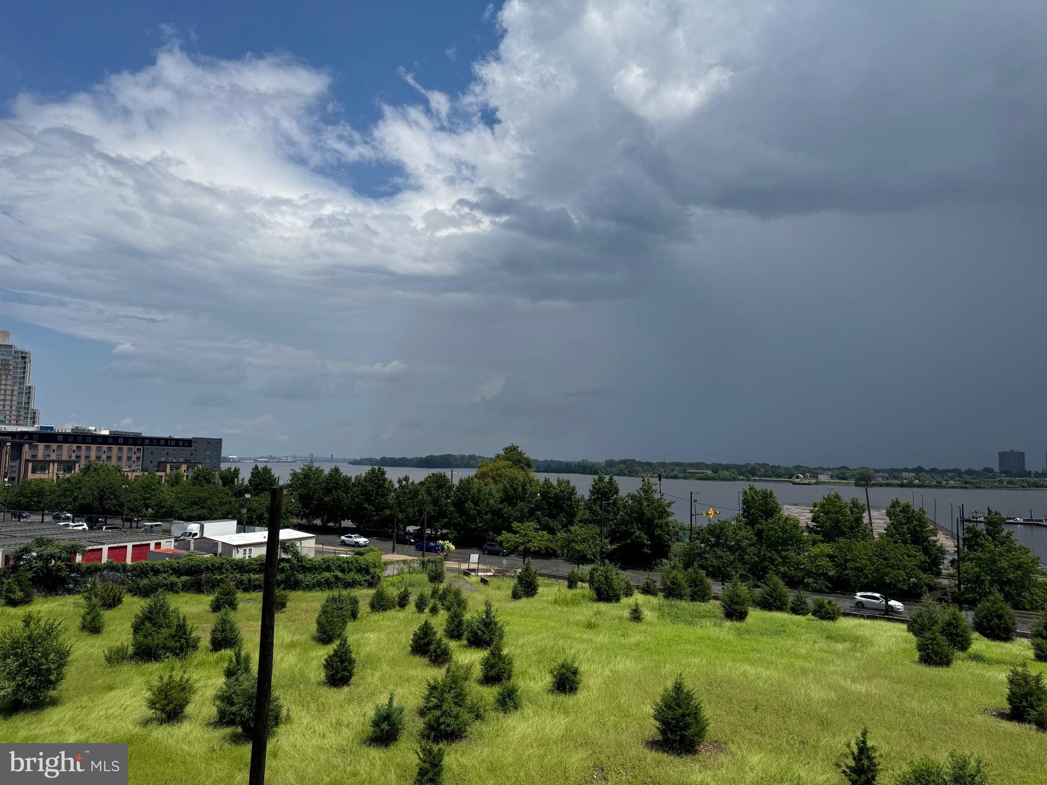 OLD CITY - Residential