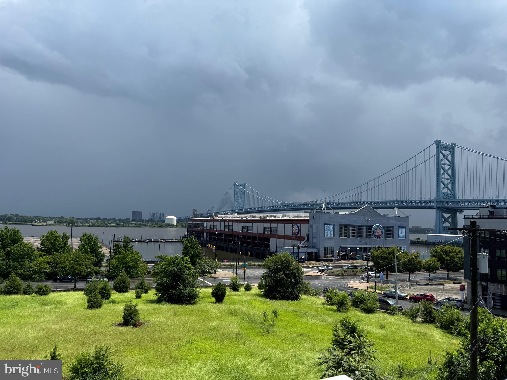 OLD CITY - Residential