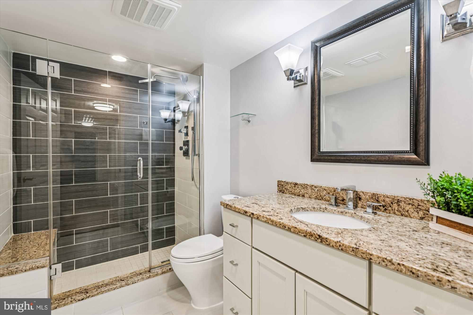 MOIDONE ACRES - Residential