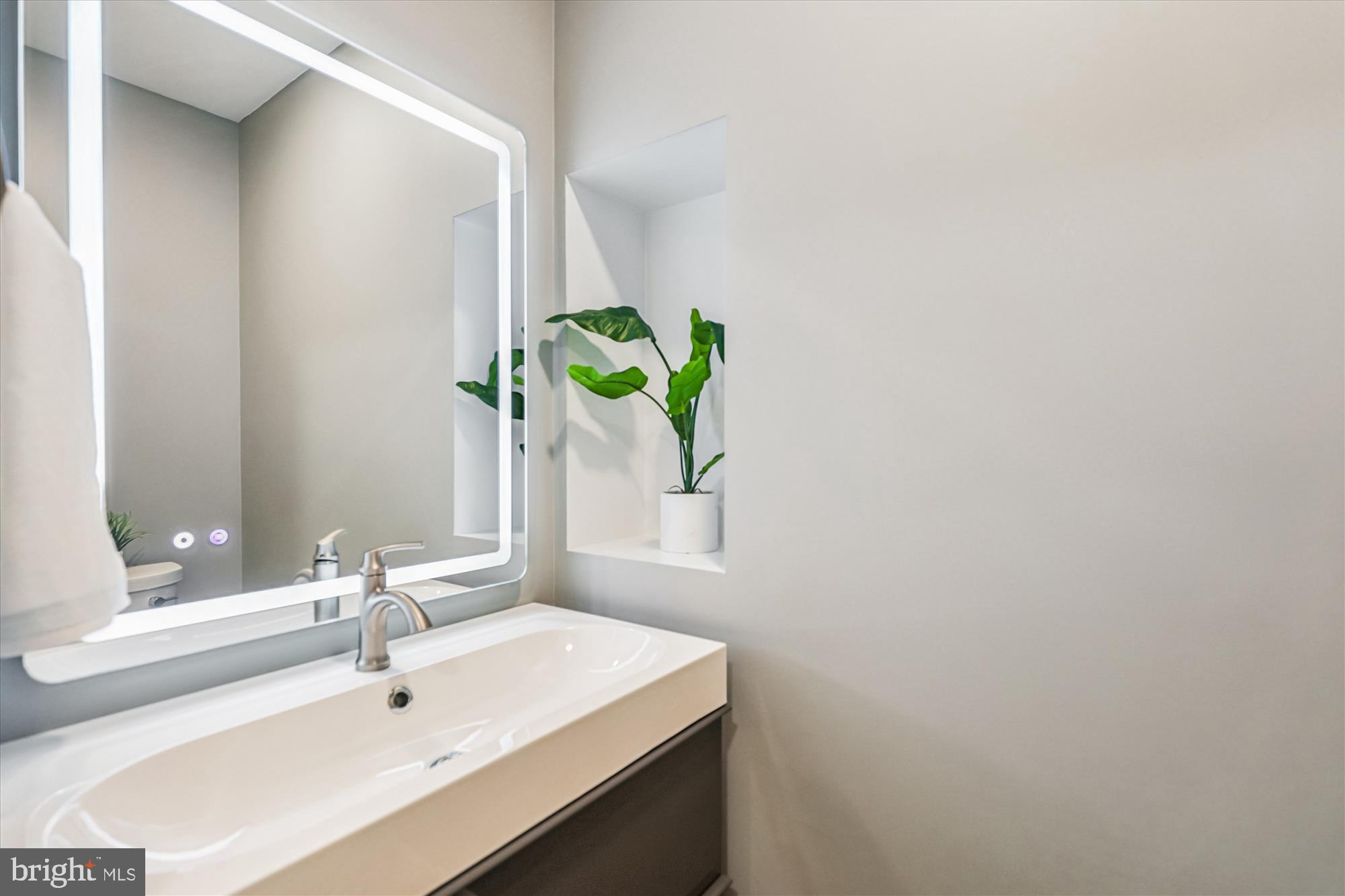 MOIDONE ACRES - Residential