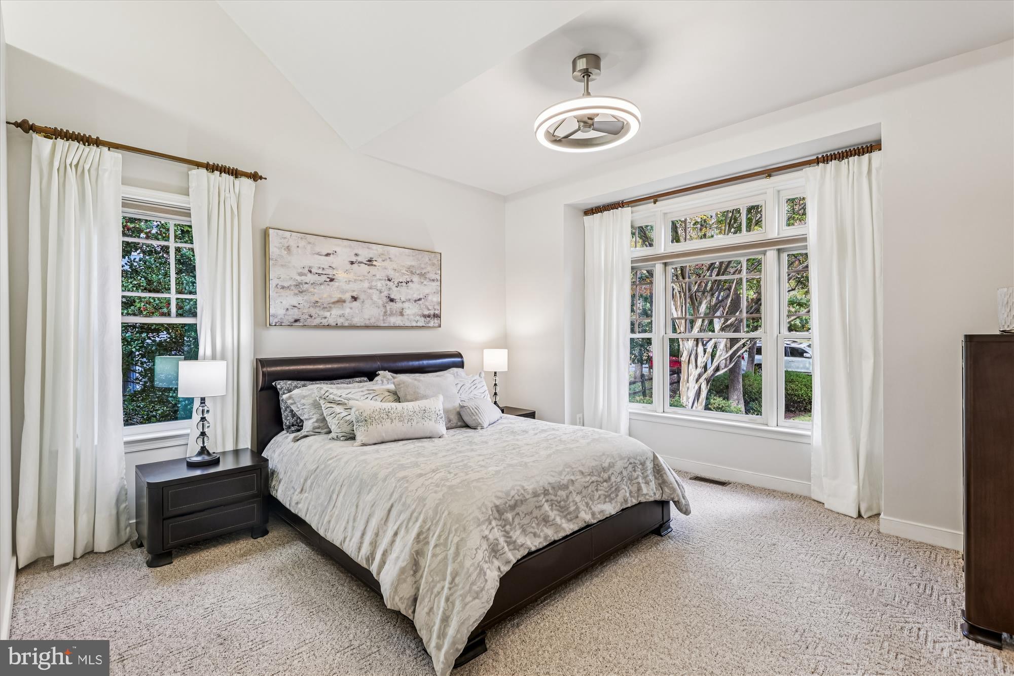 MOIDONE ACRES - Residential