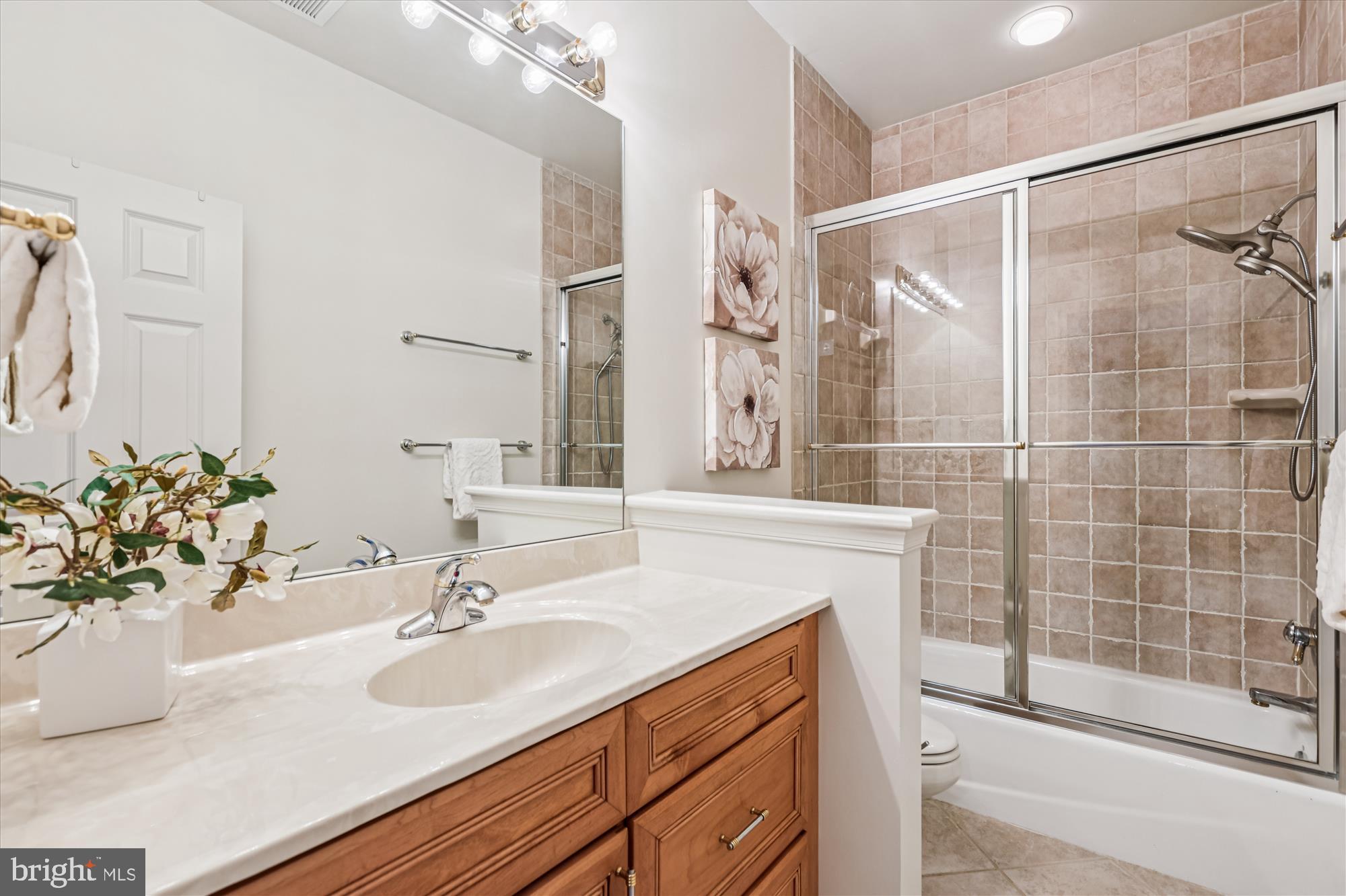 MOIDONE ACRES - Residential