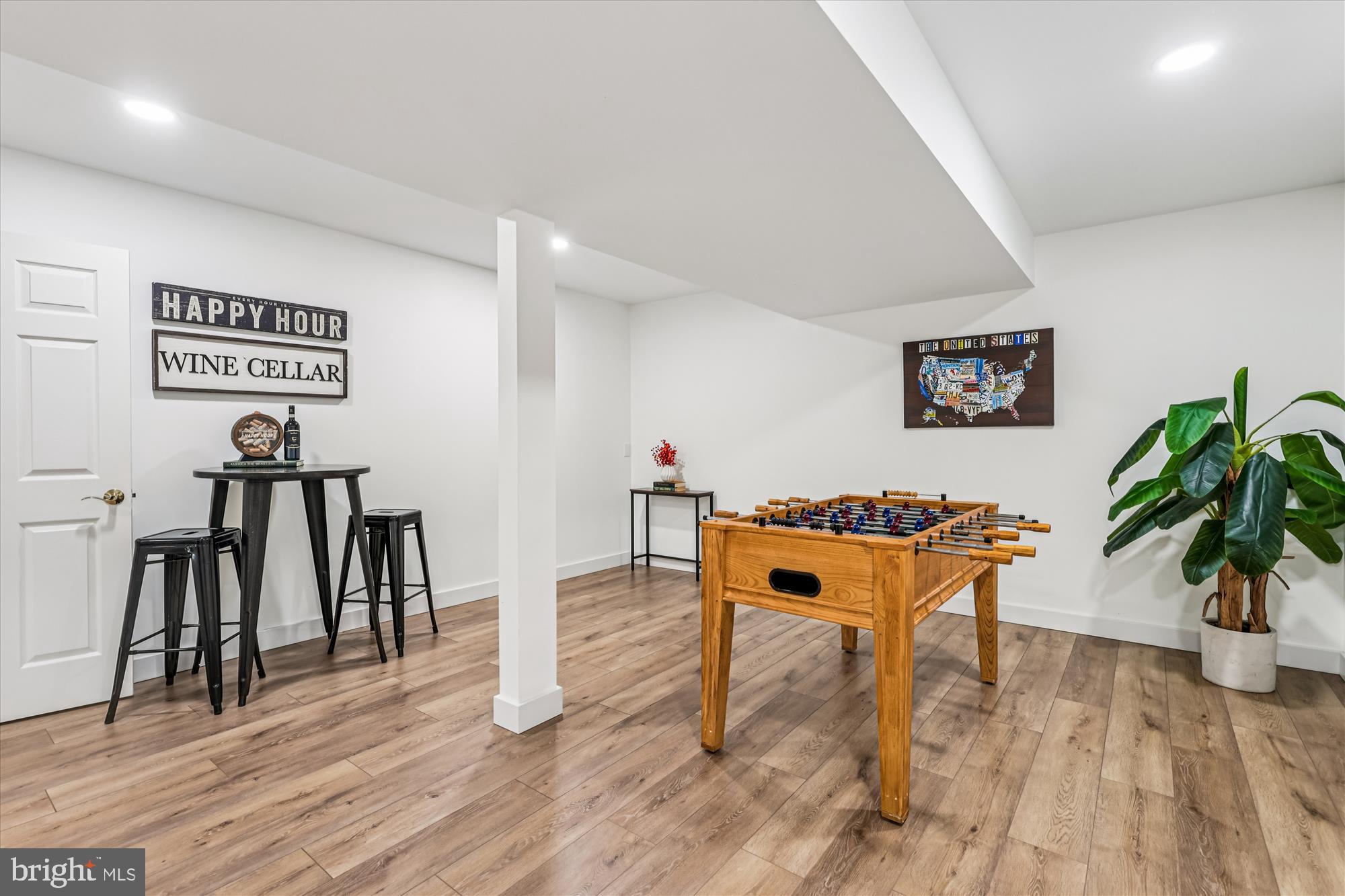 MOIDONE ACRES - Residential