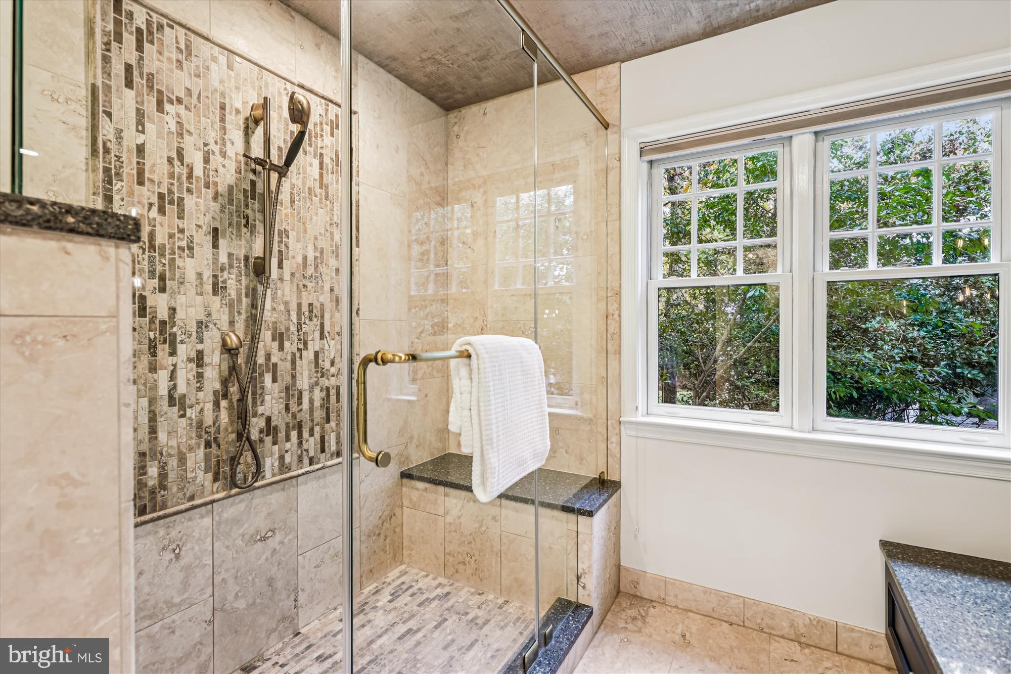 MOIDONE ACRES - Residential