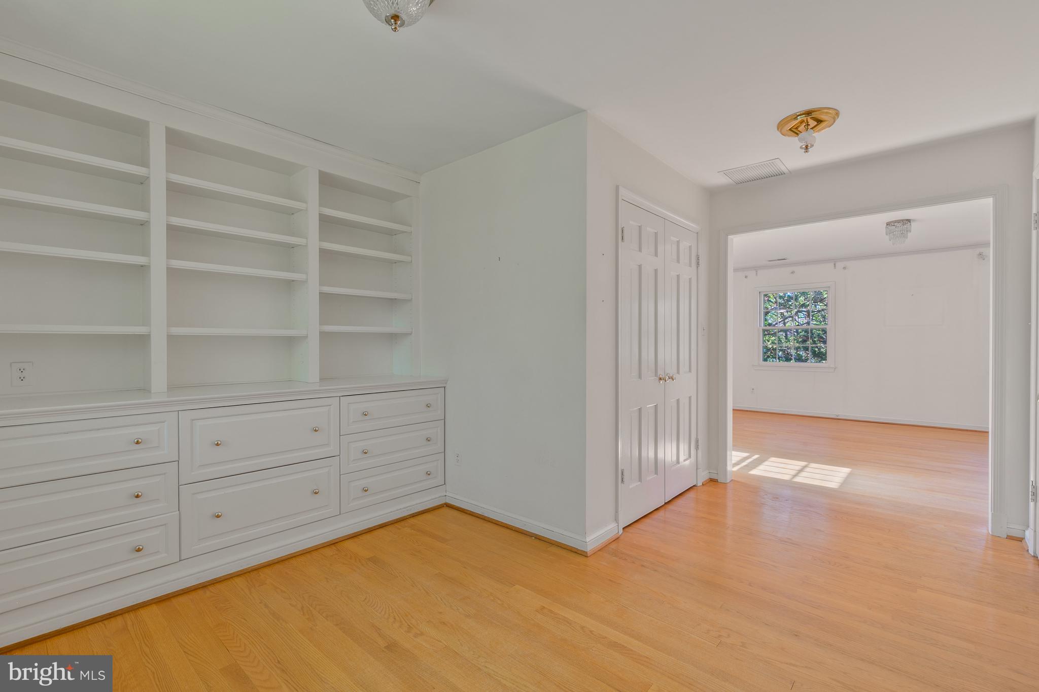 EVERMAY - Residential