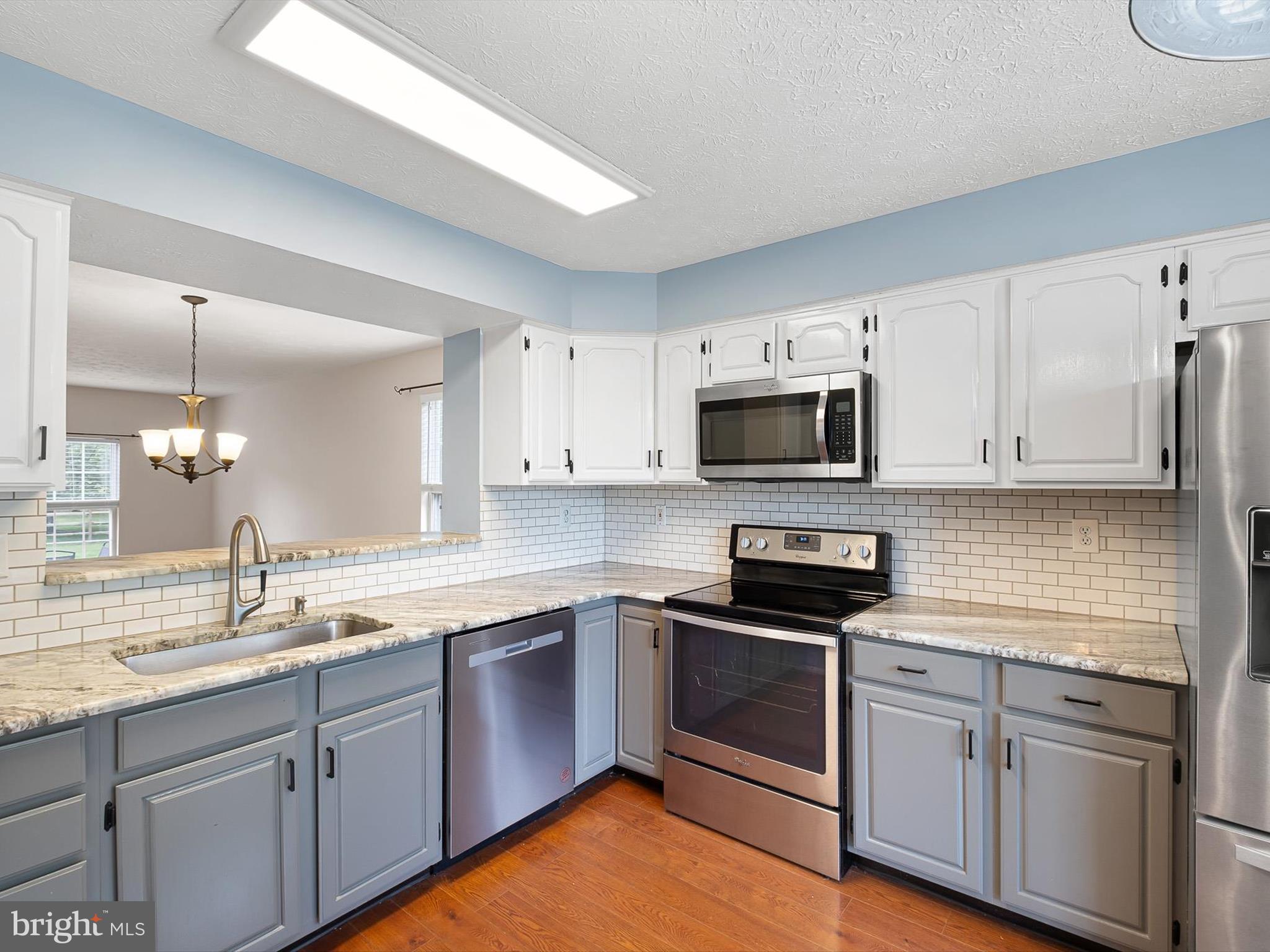 117 W GALLOWAY COURT