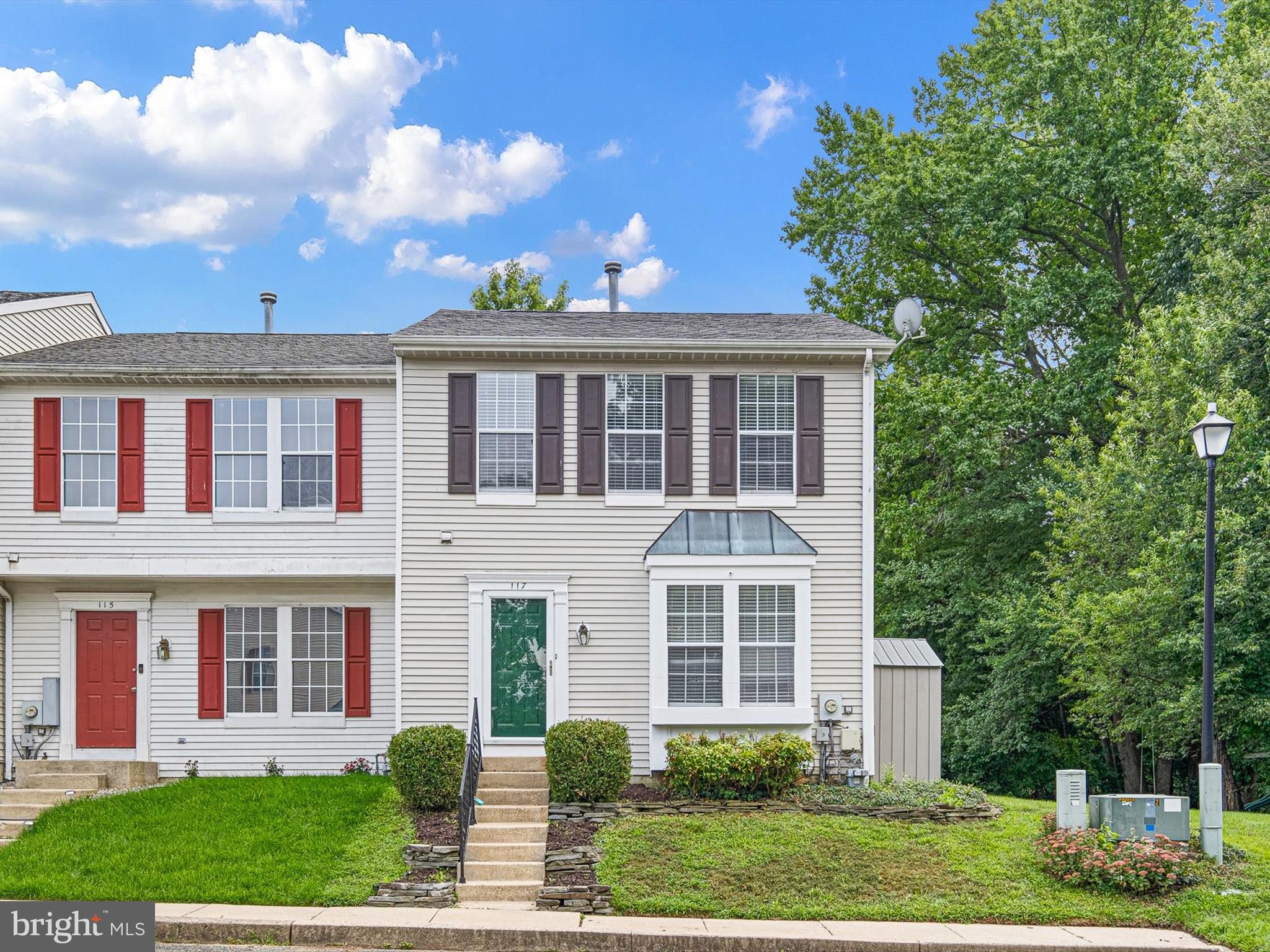 117 W GALLOWAY COURT