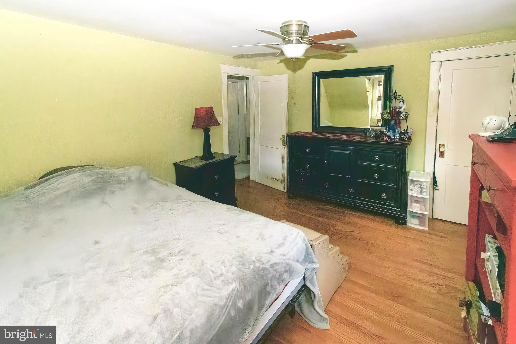 PARKVILLE - Residential