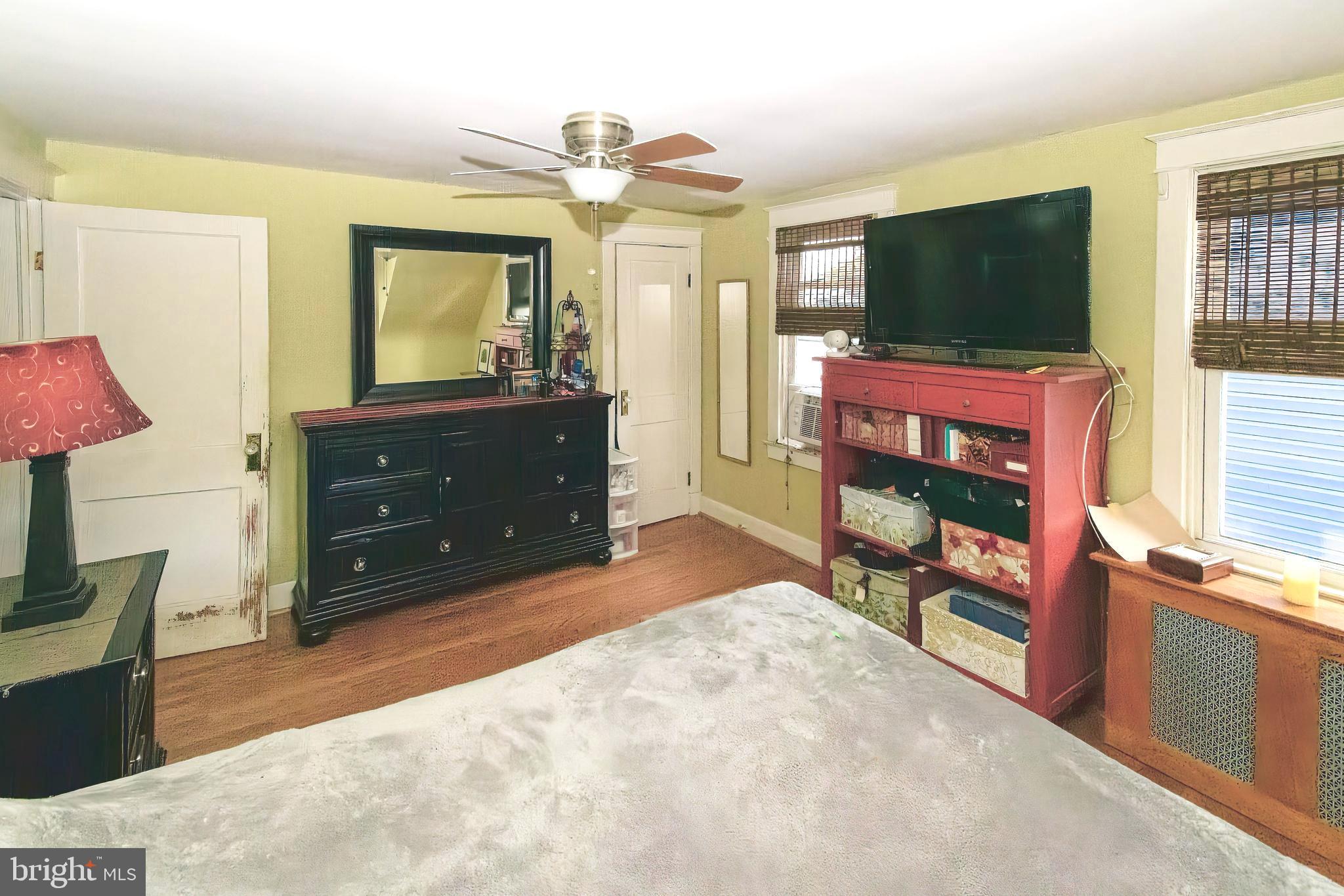 PARKVILLE - Residential