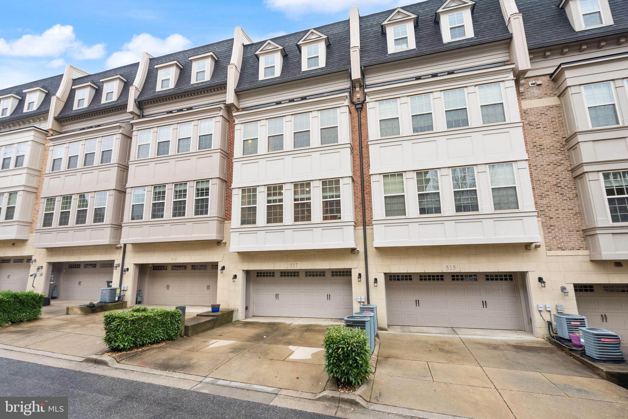 POTOMAC OVERLOOK CONDO - Residential