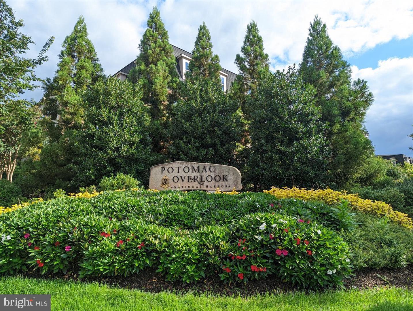 POTOMAC OVERLOOK CONDO - Residential