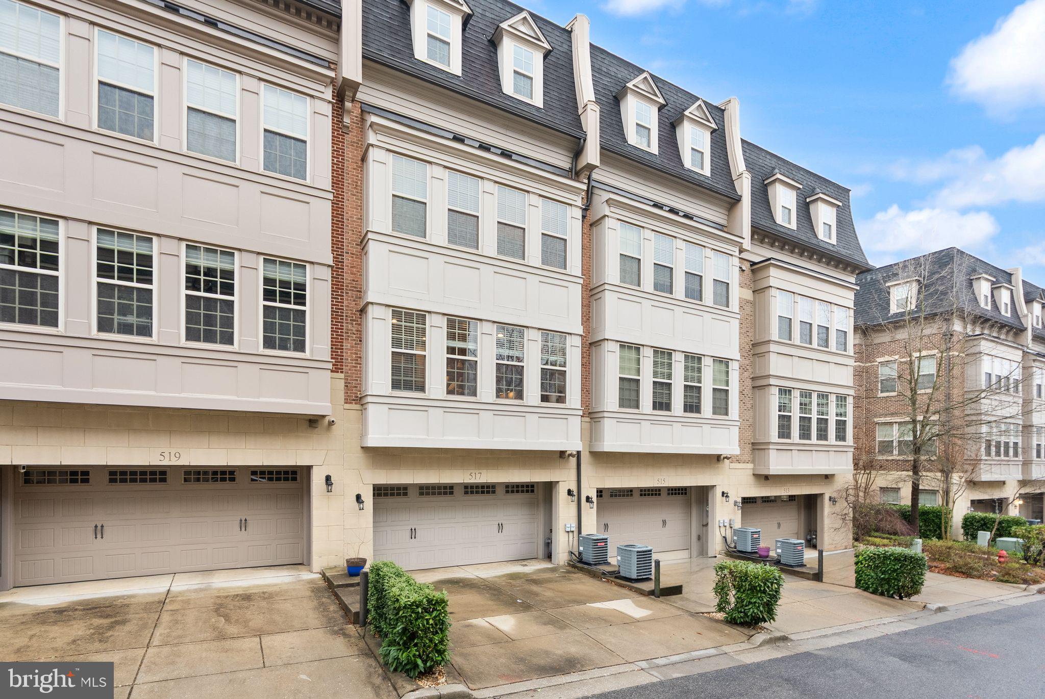 POTOMAC OVERLOOK CONDO - Residential
