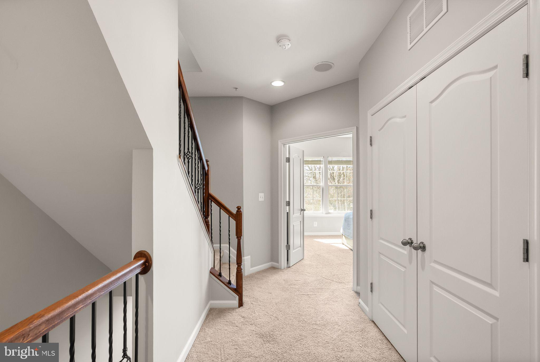 POTOMAC OVERLOOK CONDO - Residential