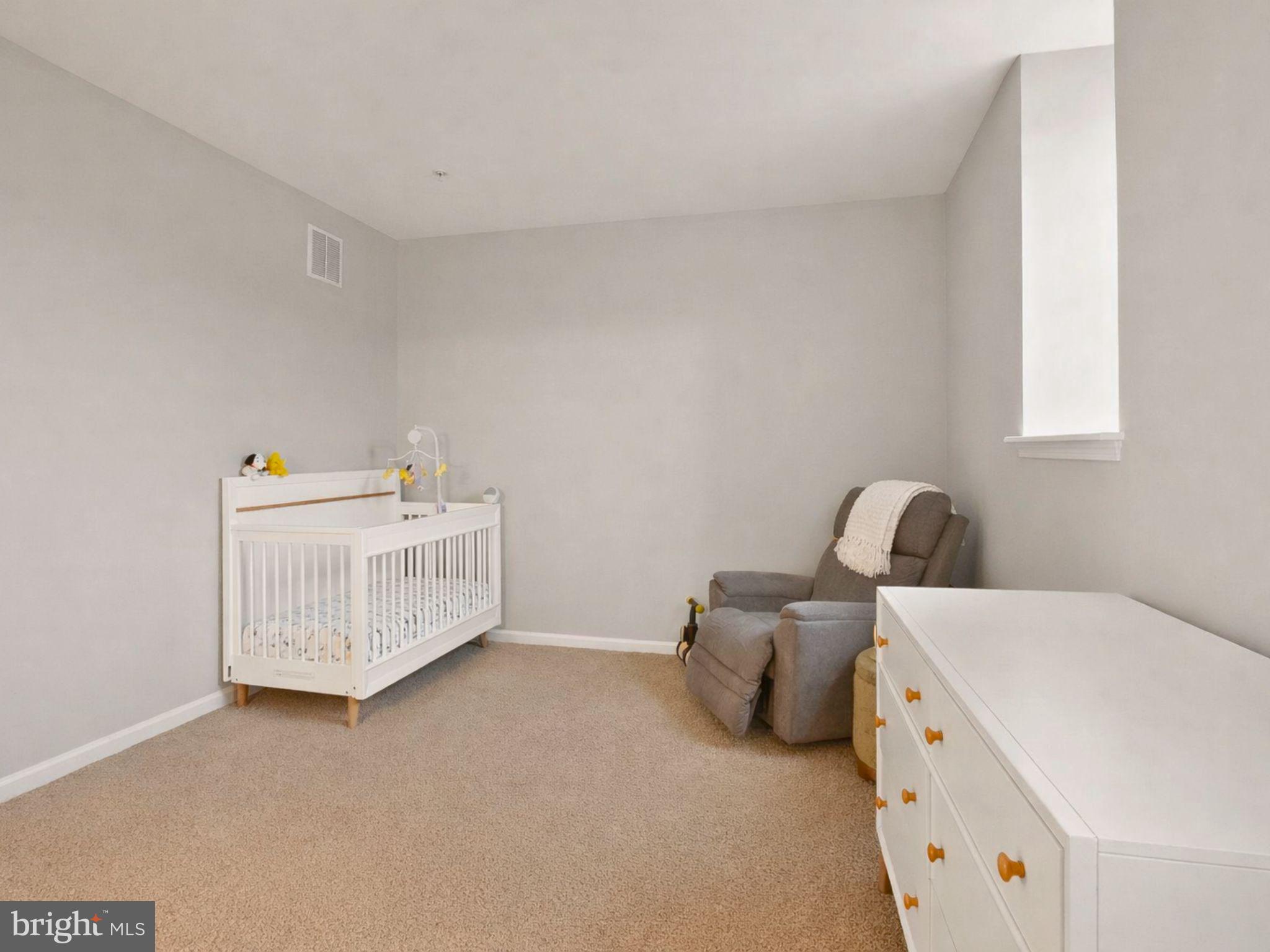 POTOMAC OVERLOOK CONDO - Residential