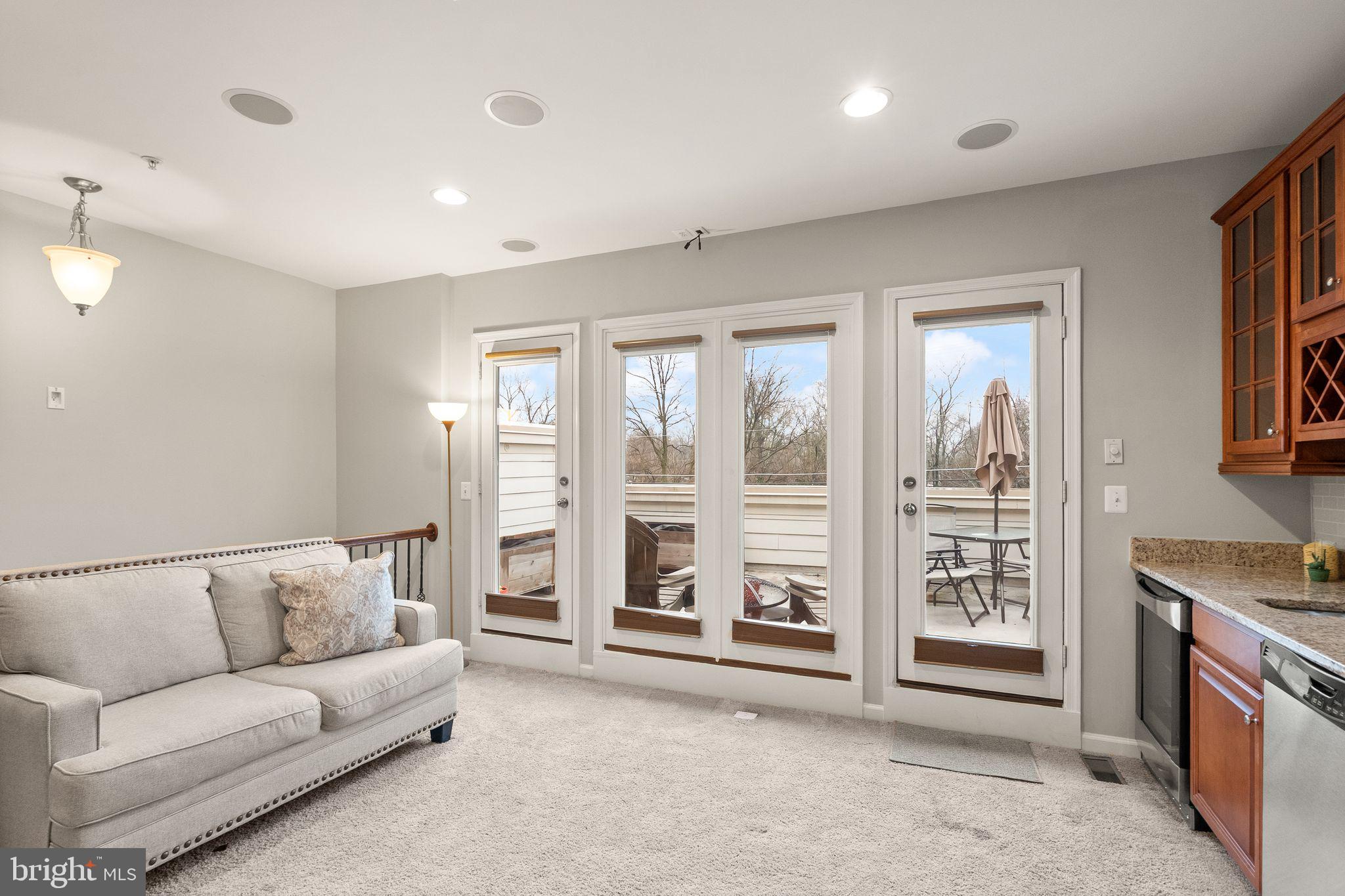 POTOMAC OVERLOOK CONDO - Residential