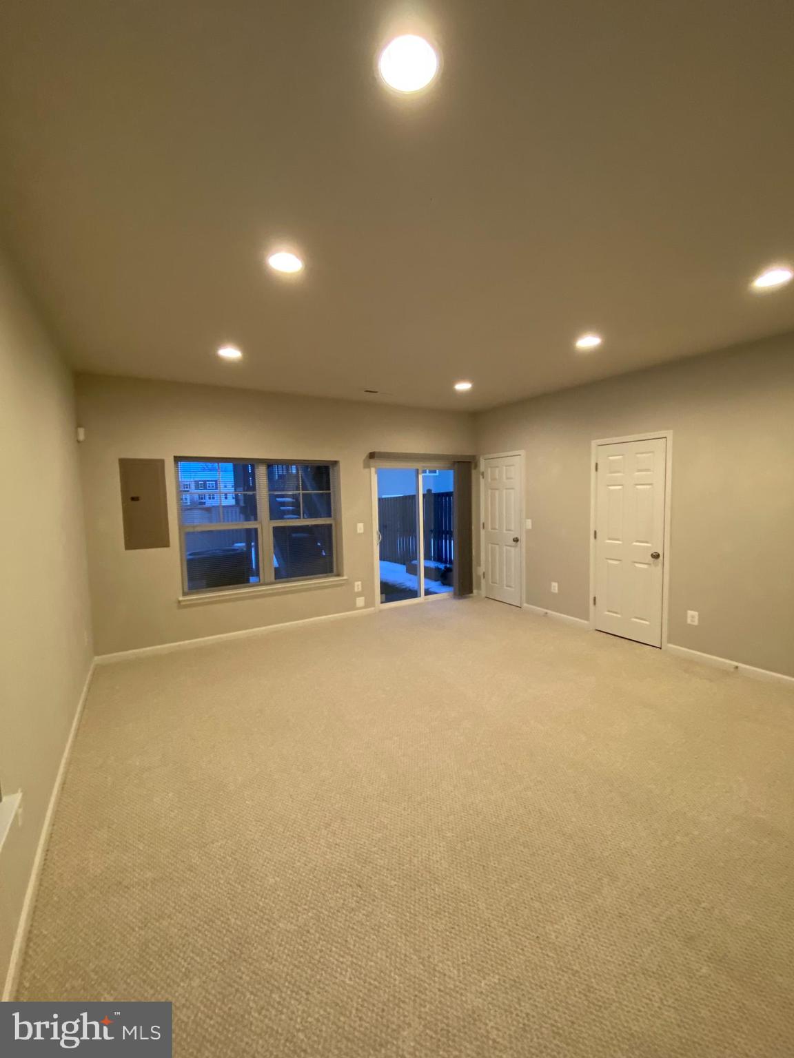 SNOWDEN BRIDGE - Residential Lease