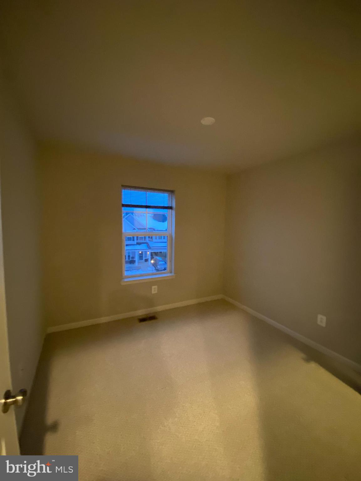 SNOWDEN BRIDGE - Residential Lease