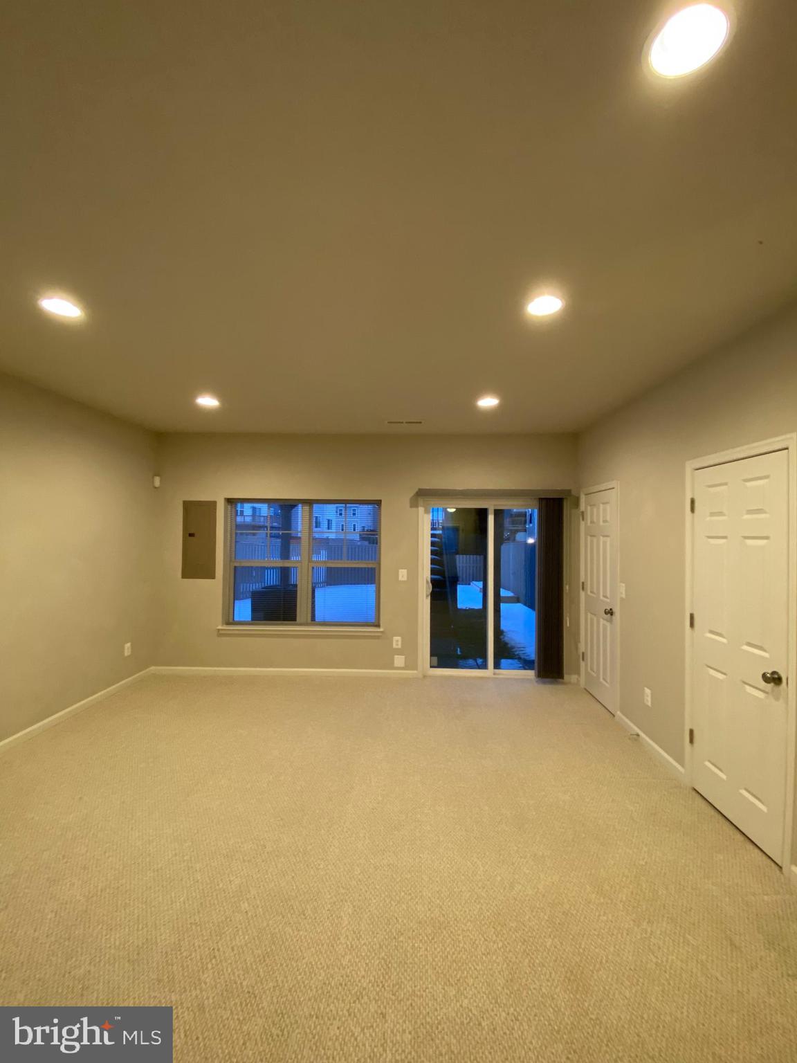 SNOWDEN BRIDGE - Residential Lease