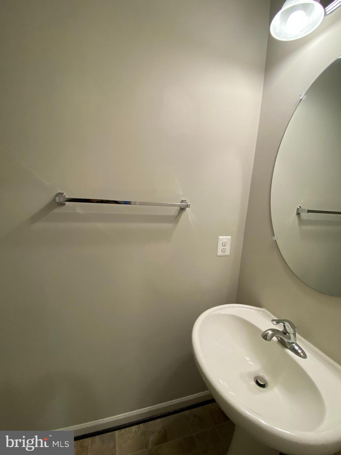 SNOWDEN BRIDGE - Residential Lease