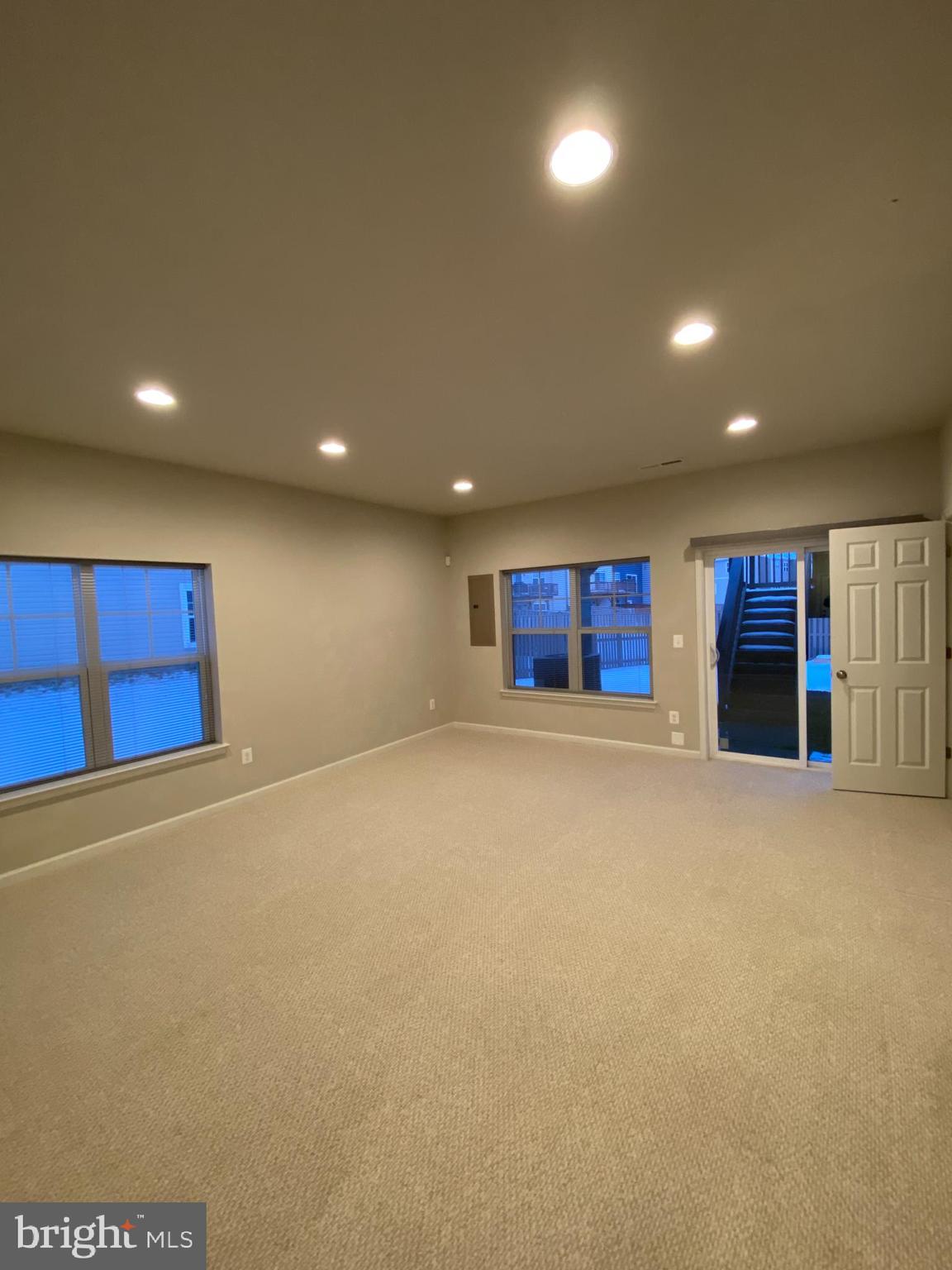 SNOWDEN BRIDGE - Residential Lease