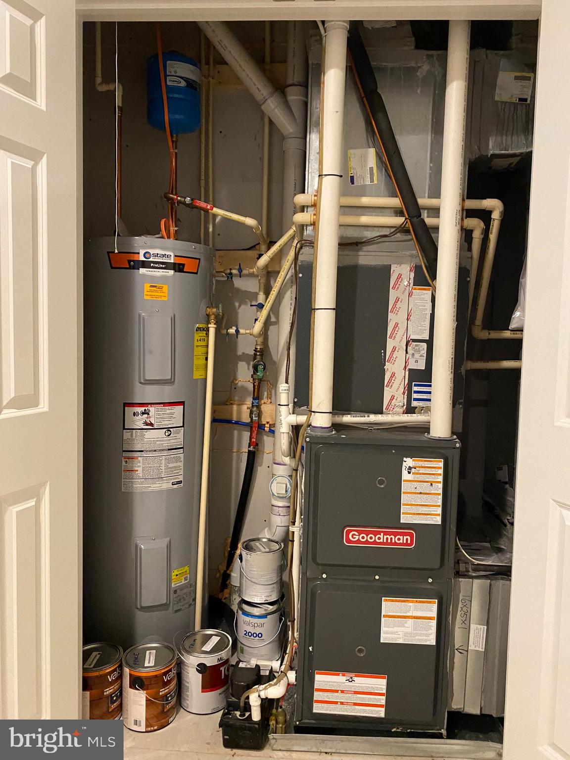 SNOWDEN BRIDGE - Residential Lease