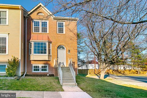 1279 BOND STREET HERNDON VA 20170