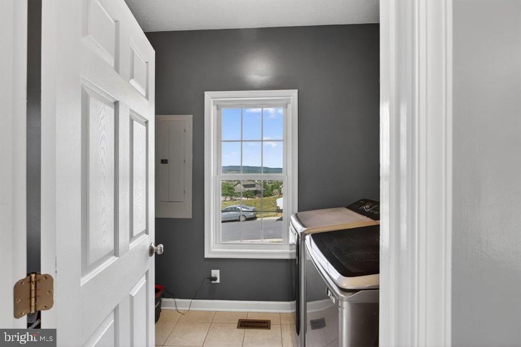 MOUNTAINEER HEIGHTS - Residential