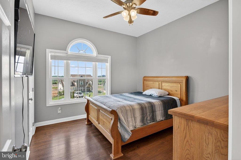 MOUNTAINEER HEIGHTS - Residential
